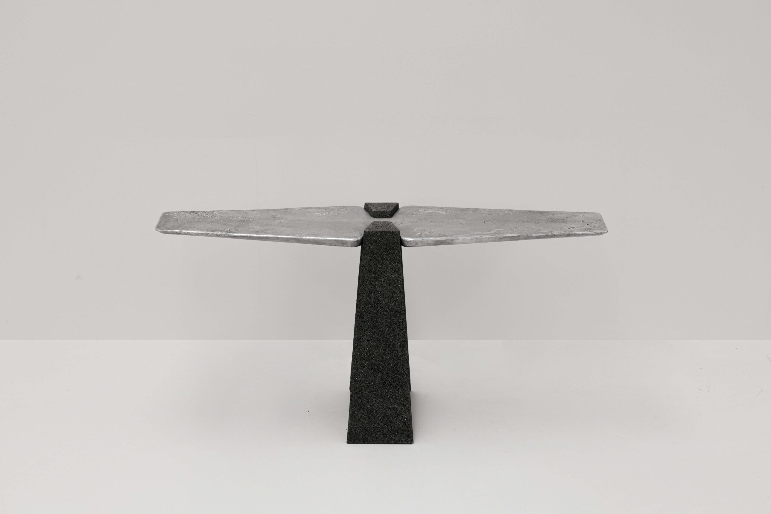 Exhuma Console