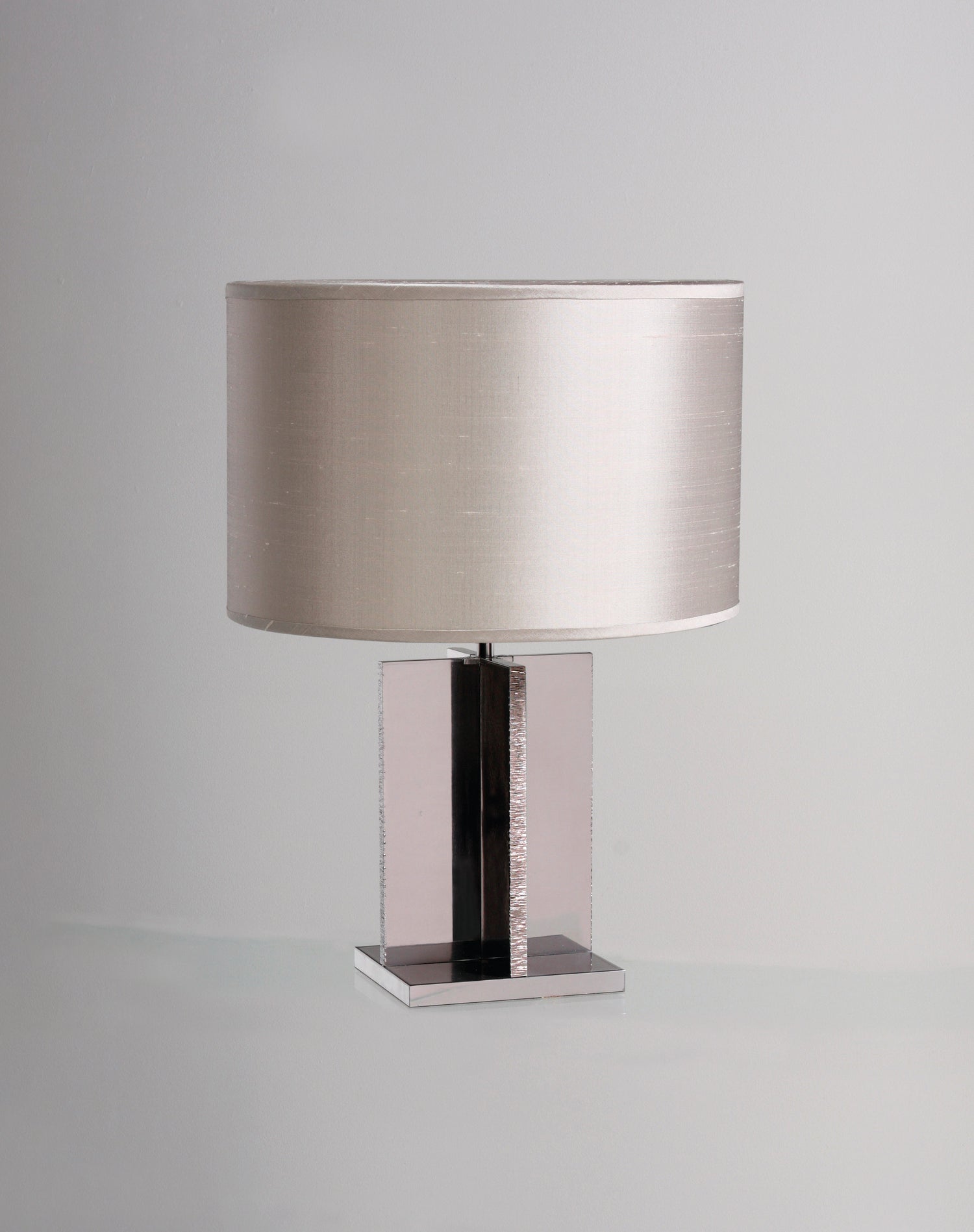 Caracas Table Lamp
