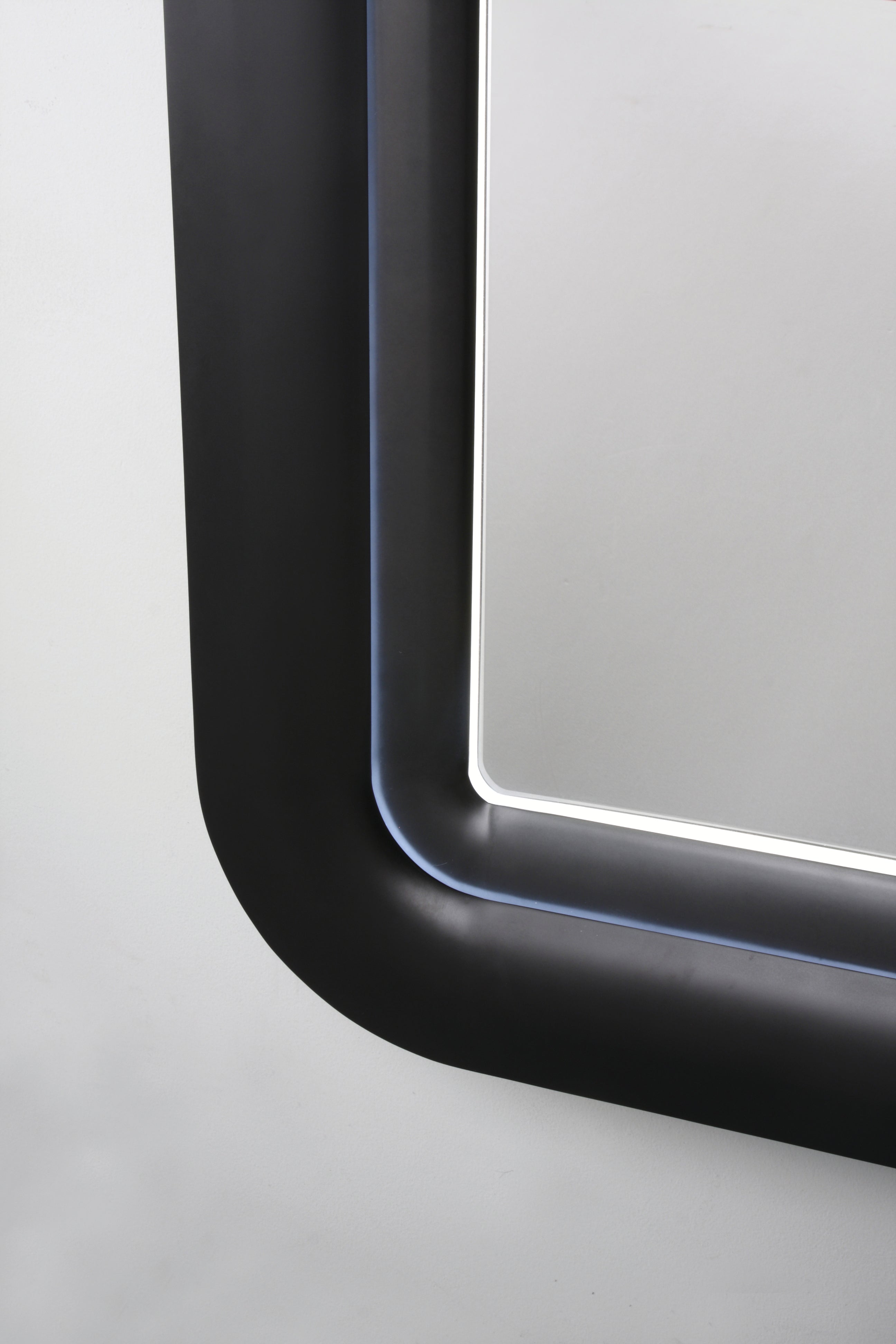 Tyché Single-Frame Mirror