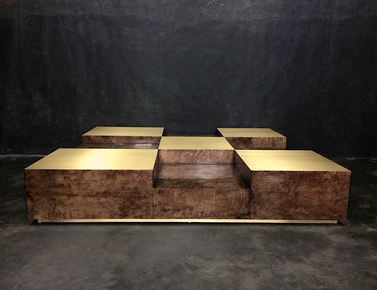 Mann Coffee Table (Natural Brass)