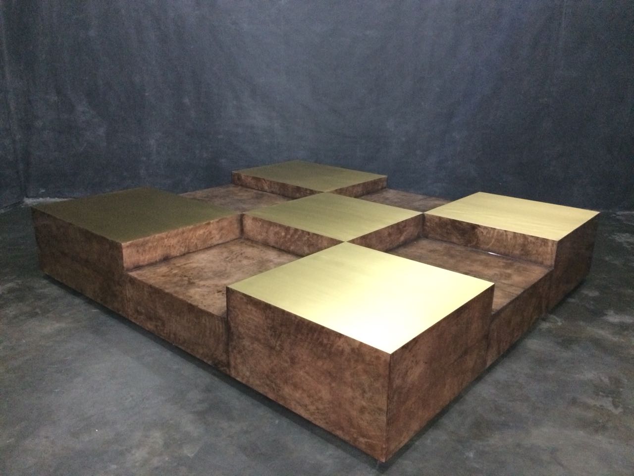 Mann Coffee Table (Natural Brass)