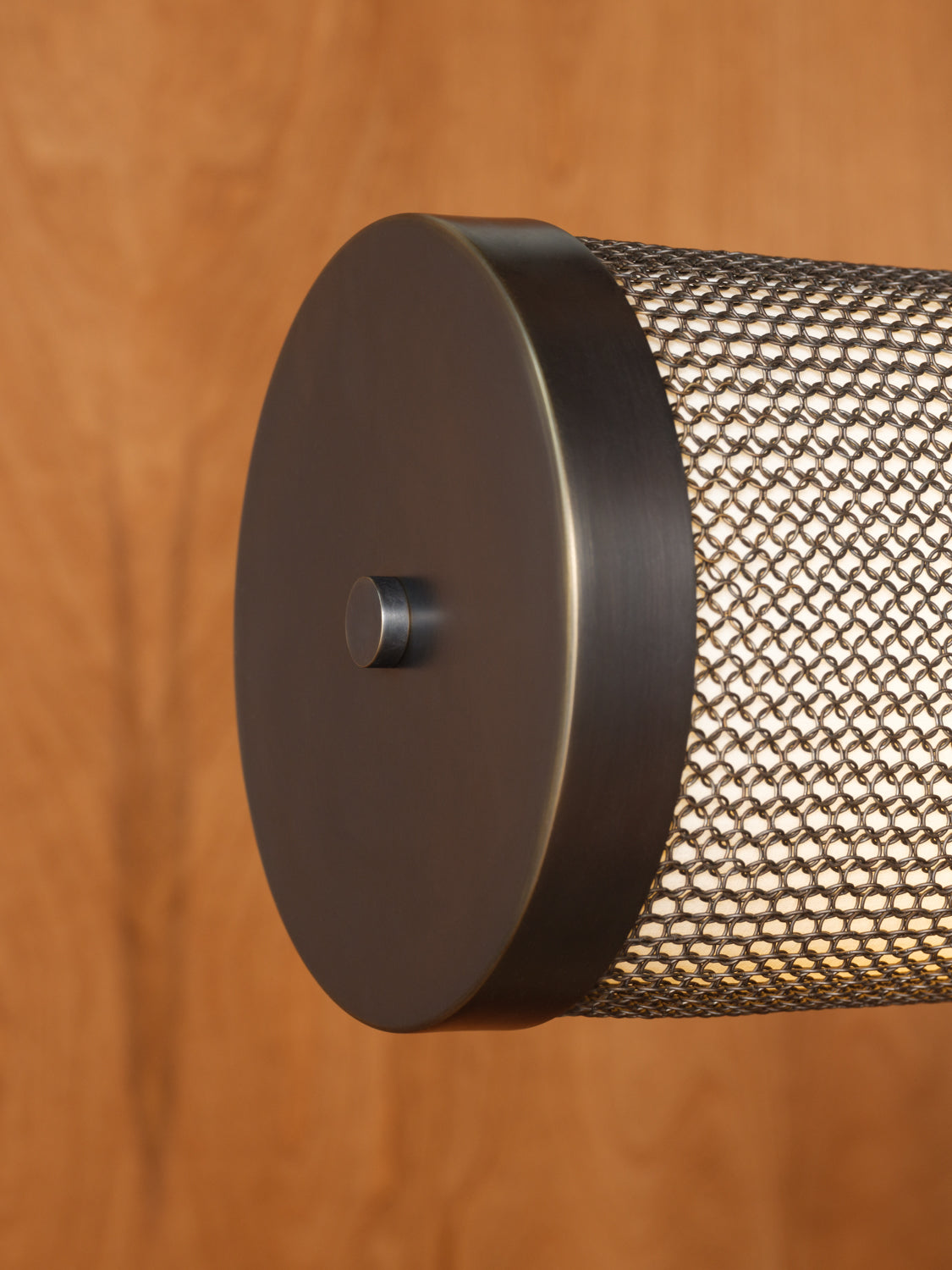 Armor Linear Small