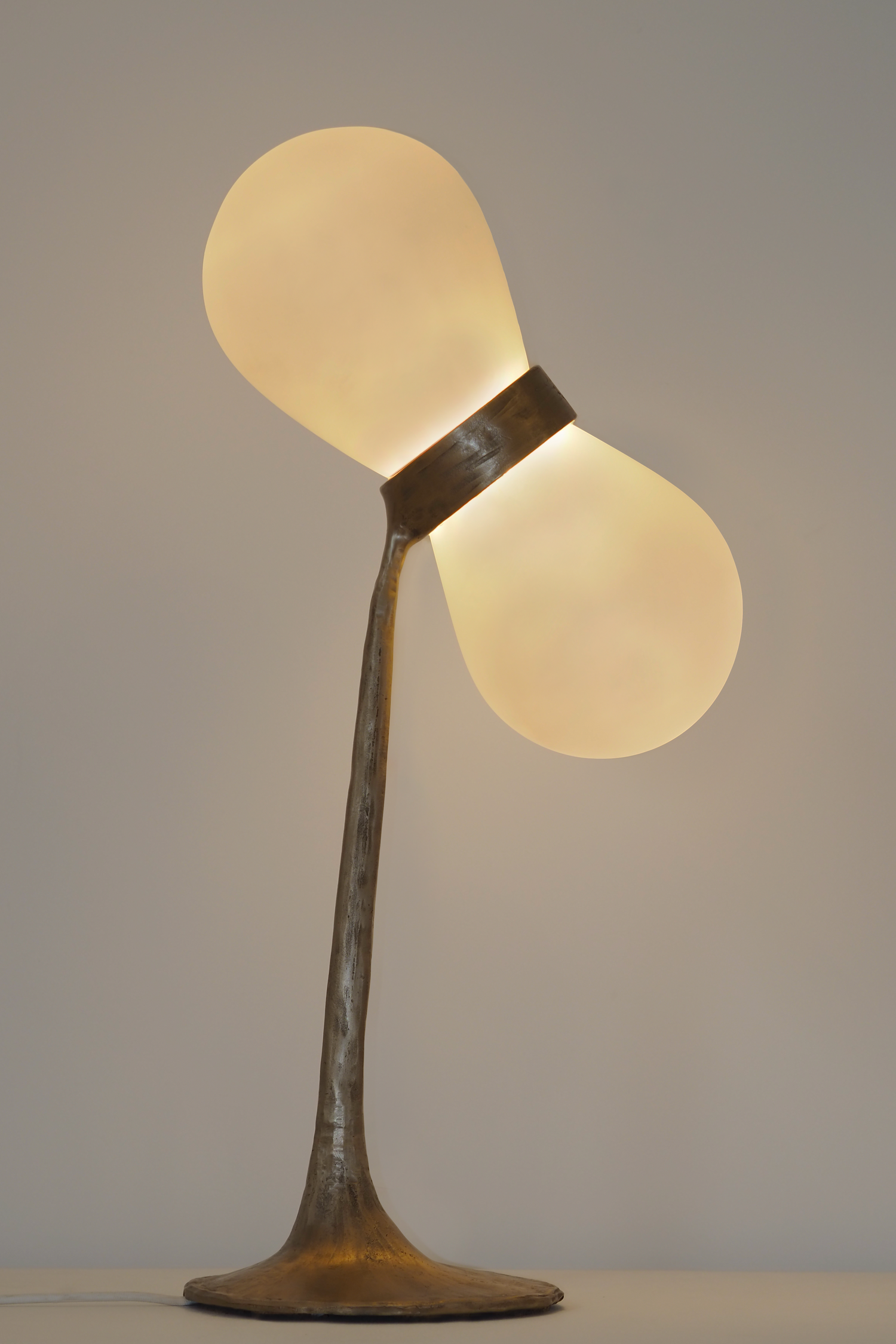 Bacupari Table Lamp