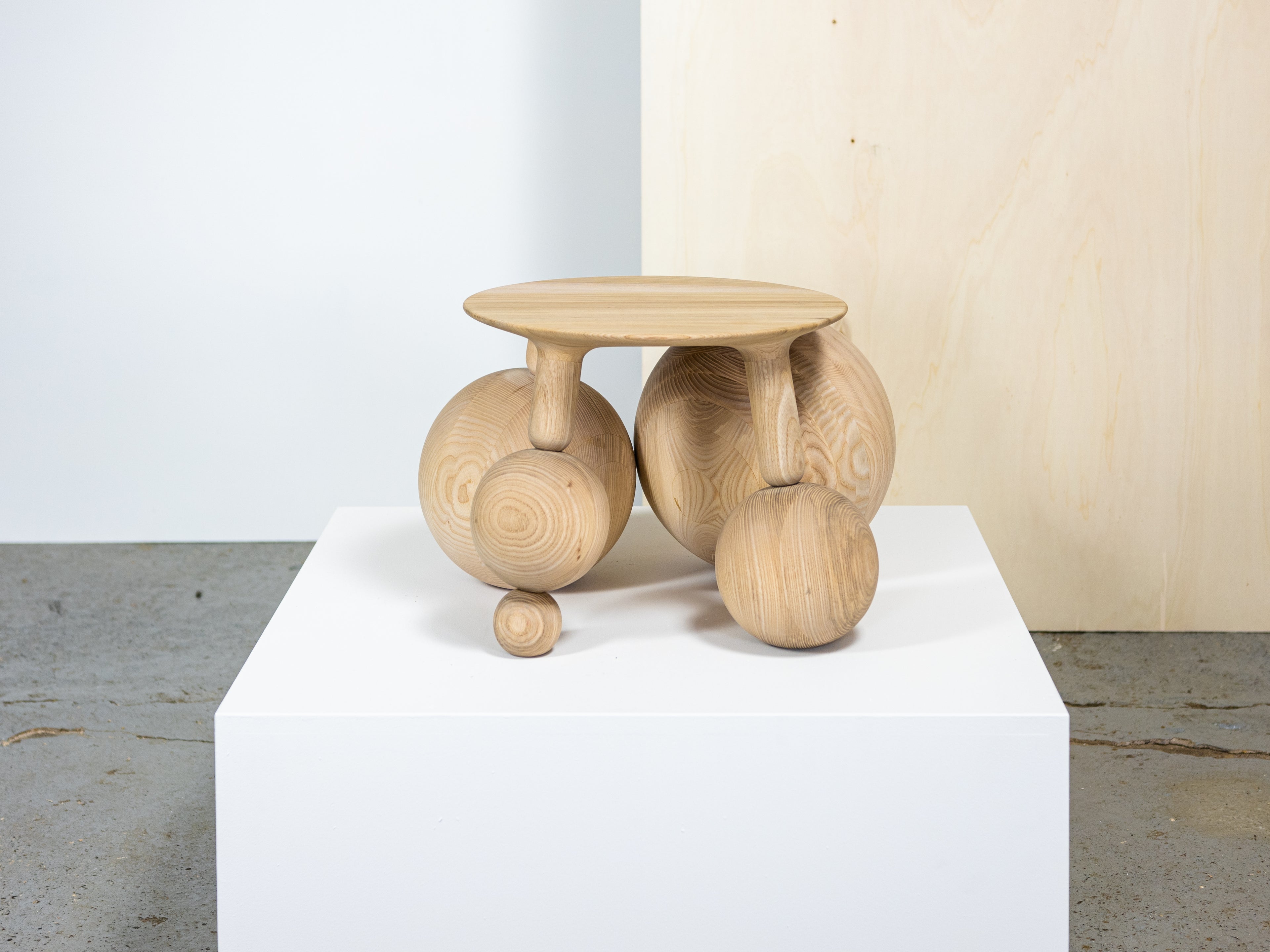 Balloon Table I