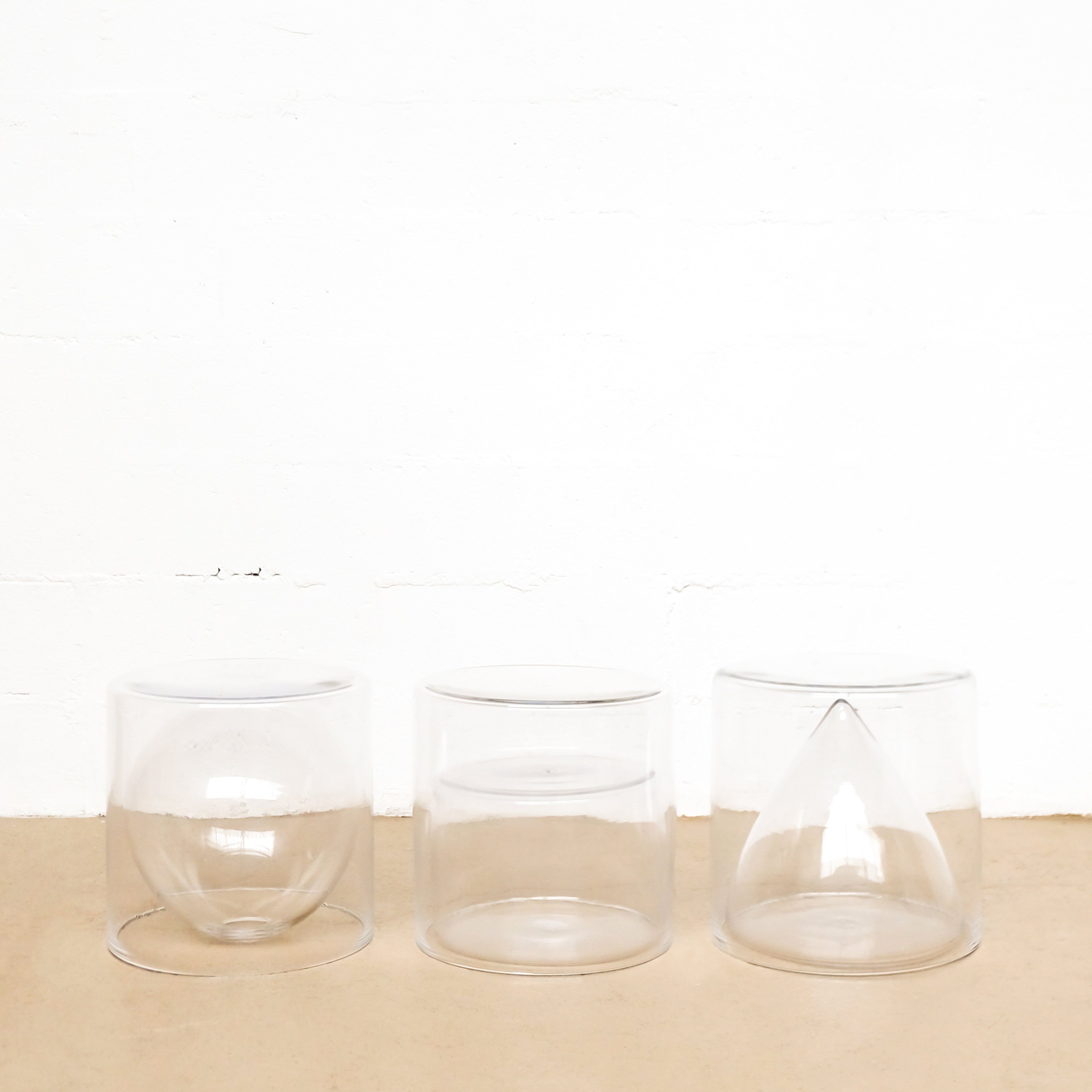 Géométrie Liquide Side Table