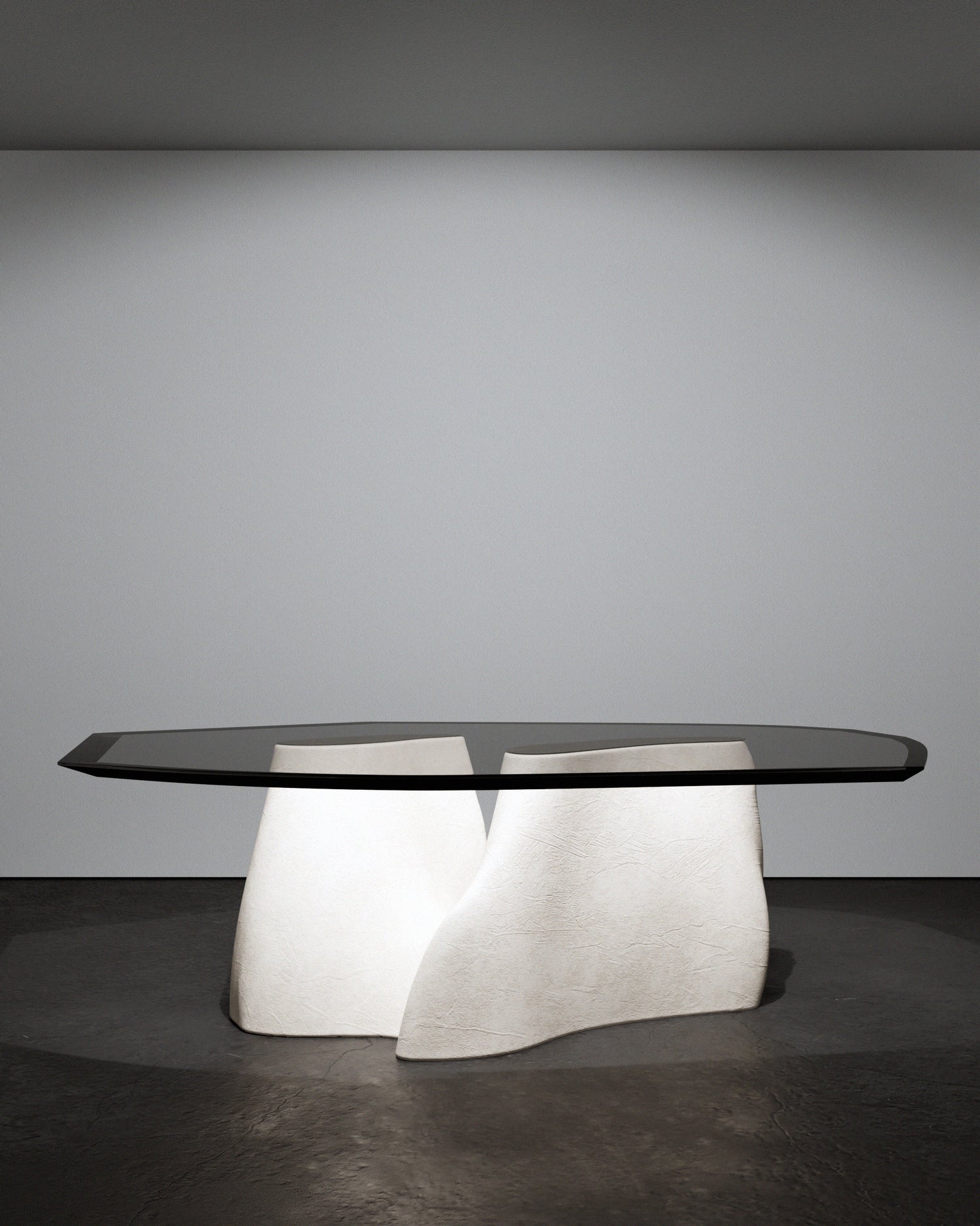 Callux Dining Table
