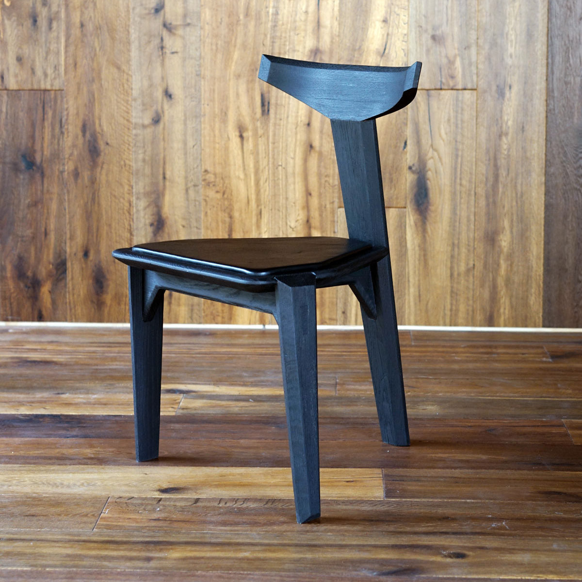Ceniza Chair