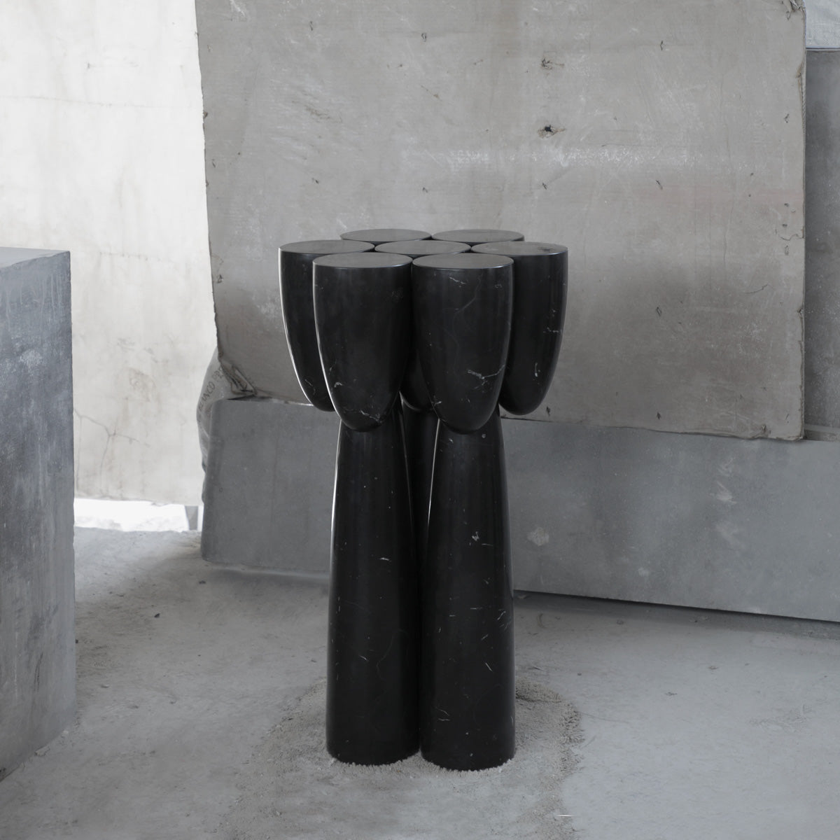 Copal Pedestal