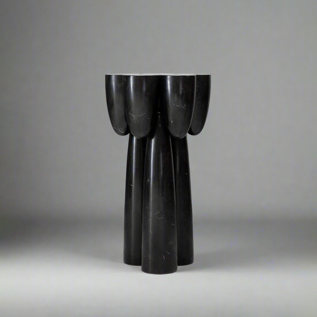 Copal Pedestal