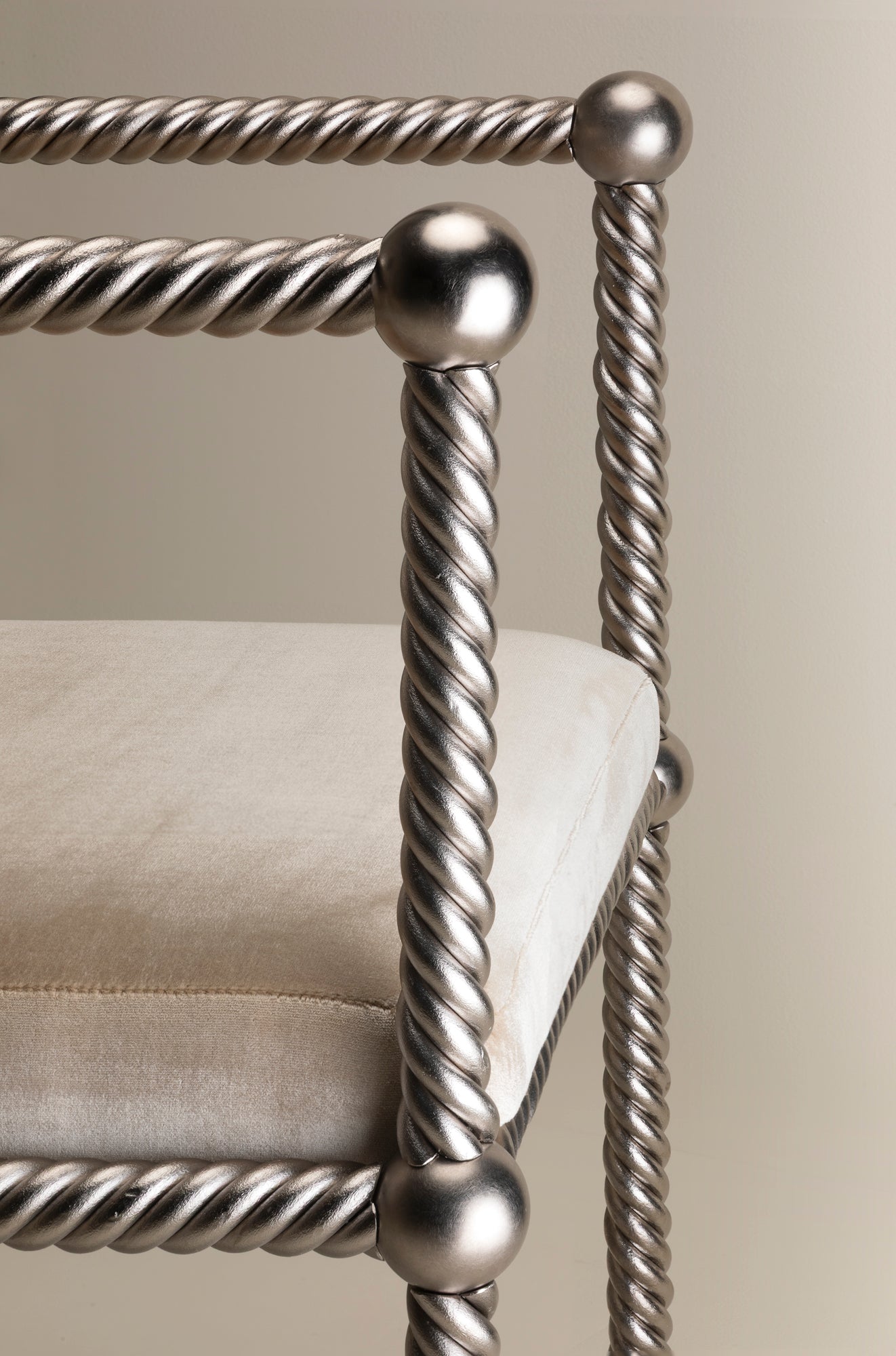 Cosmo Chair