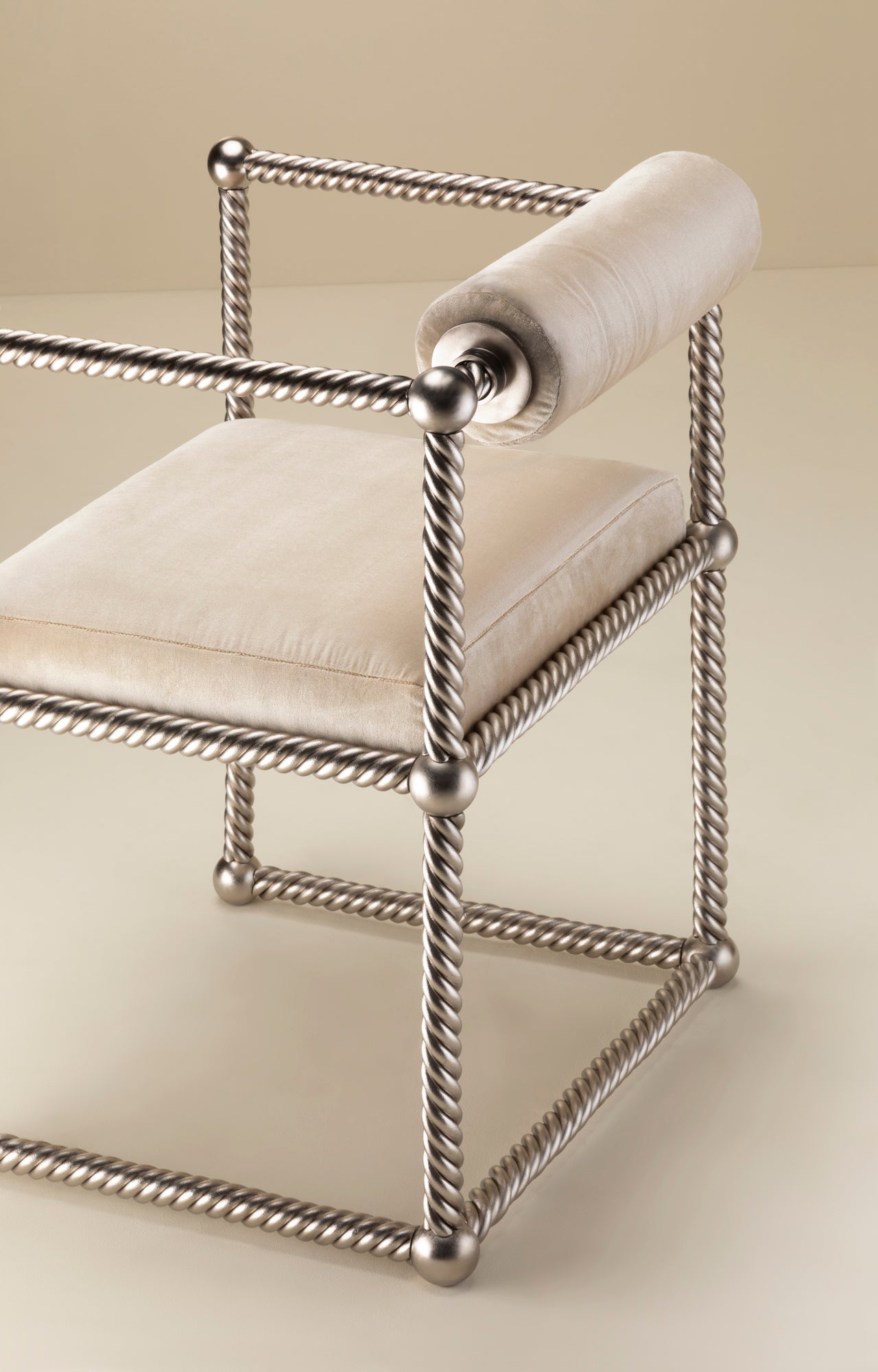 Cosmo Chair