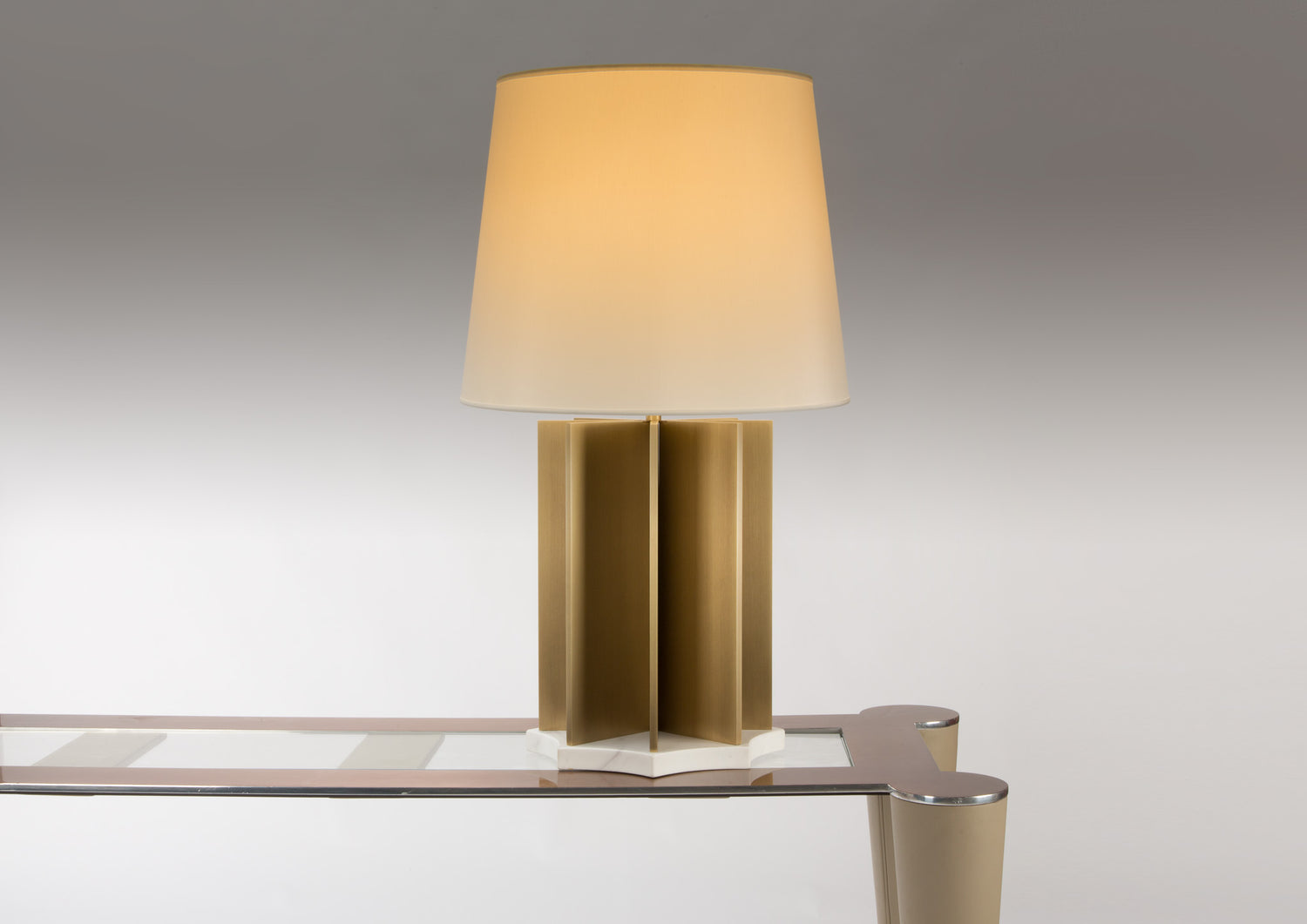 Eole Table Lamp