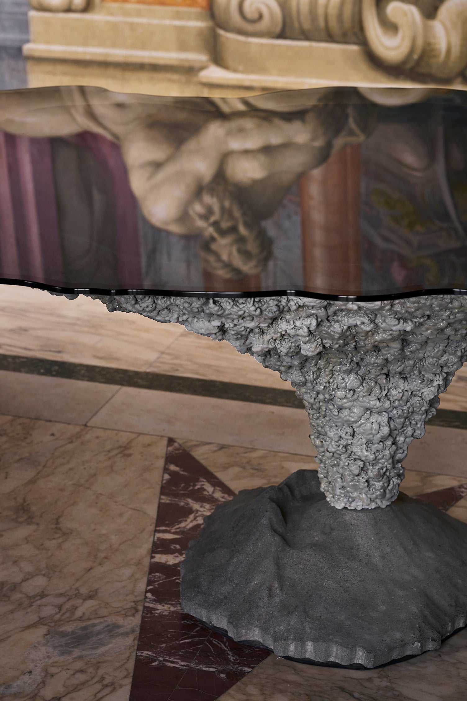 Plinio Table