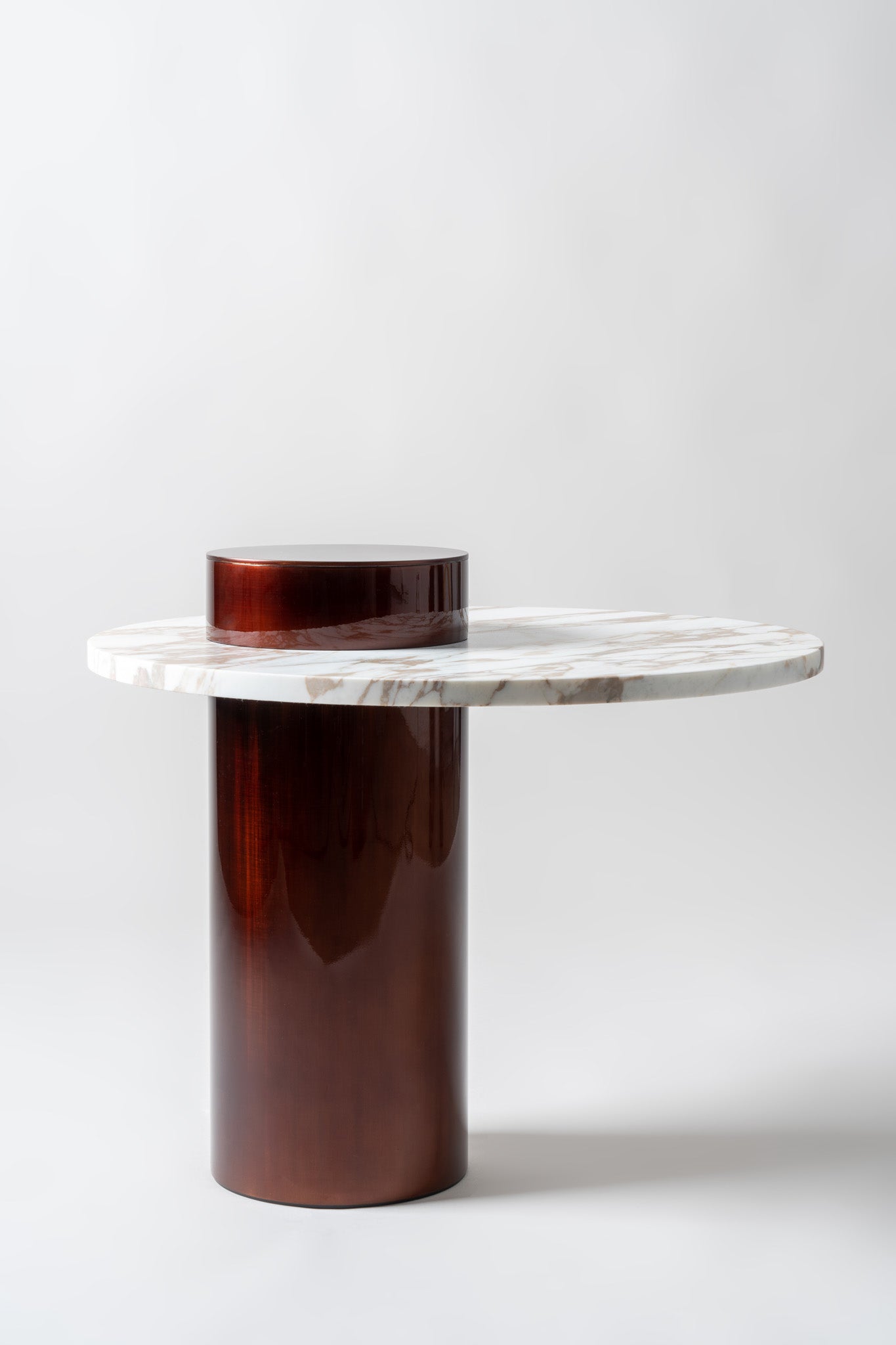Fusion Round Side Table (1 leg)