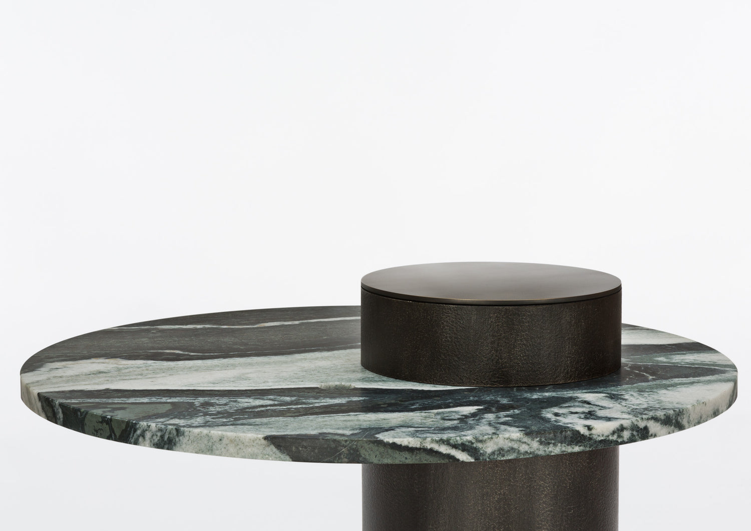Fusion Round Side Table (1 leg)