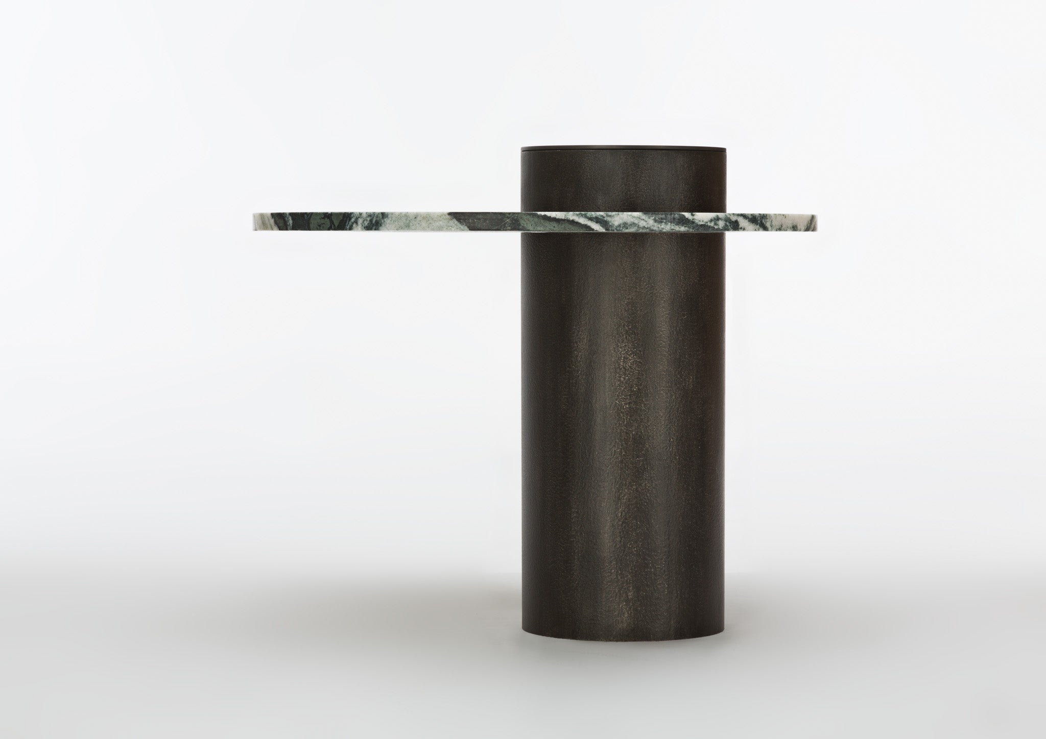 Fusion Round Side Table (1 leg)