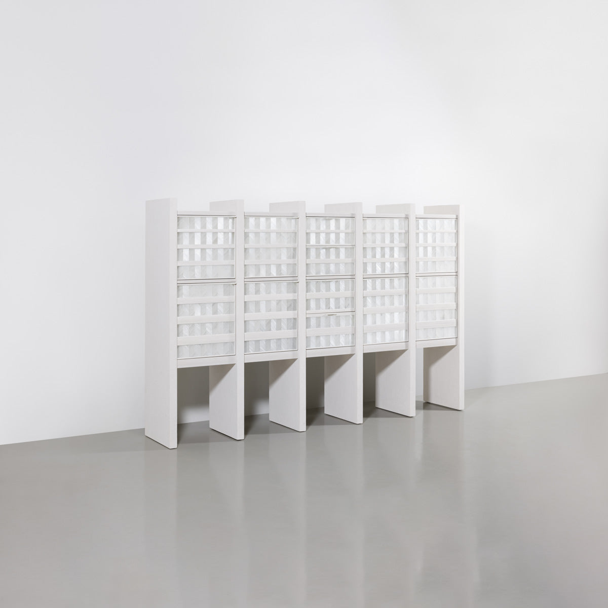 Glace Cabinet