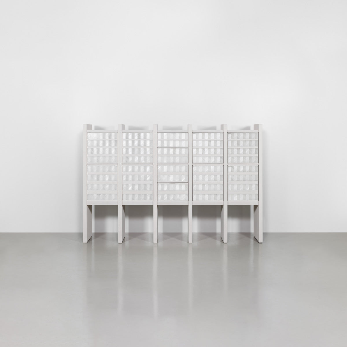 Glace Cabinet