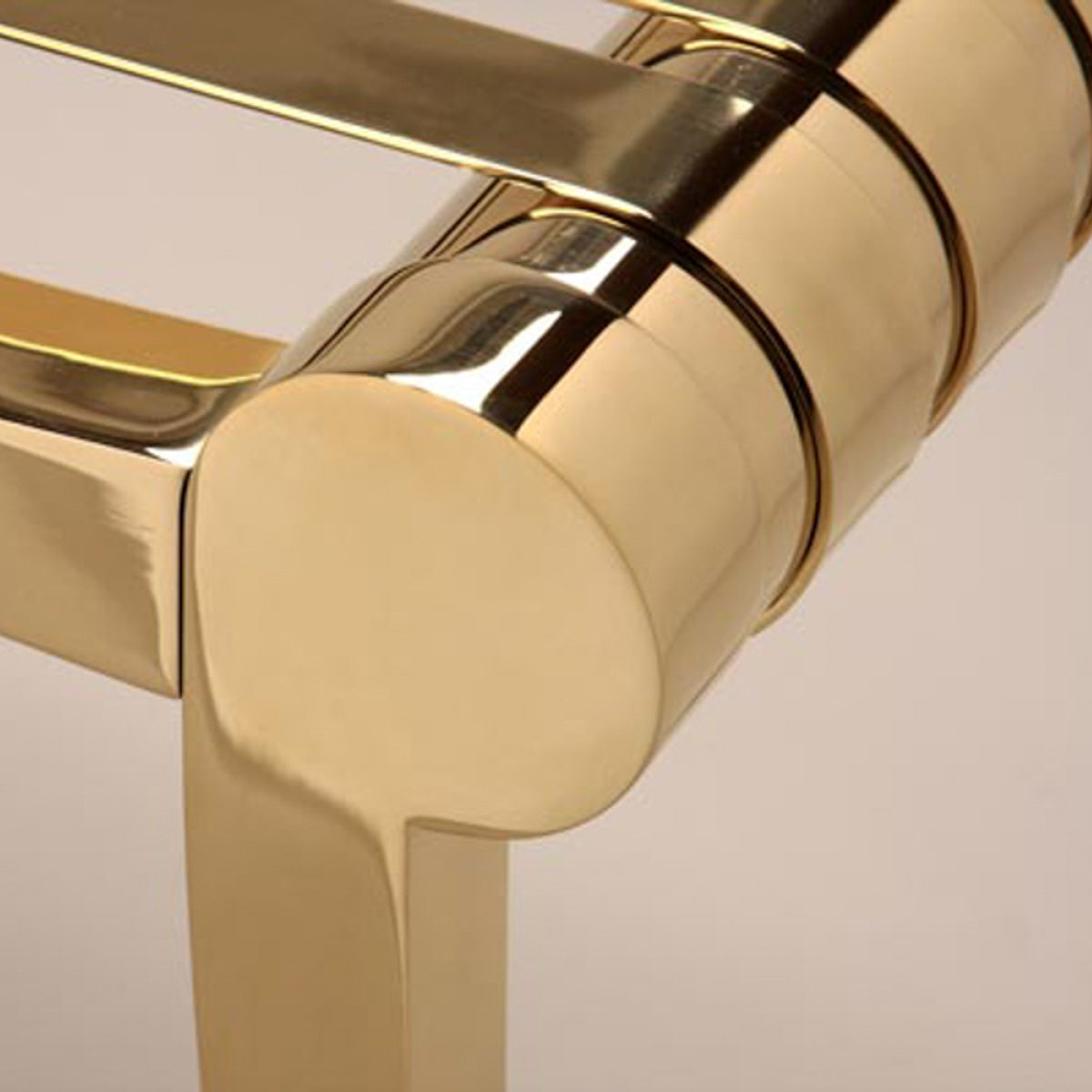 Hera Bench
