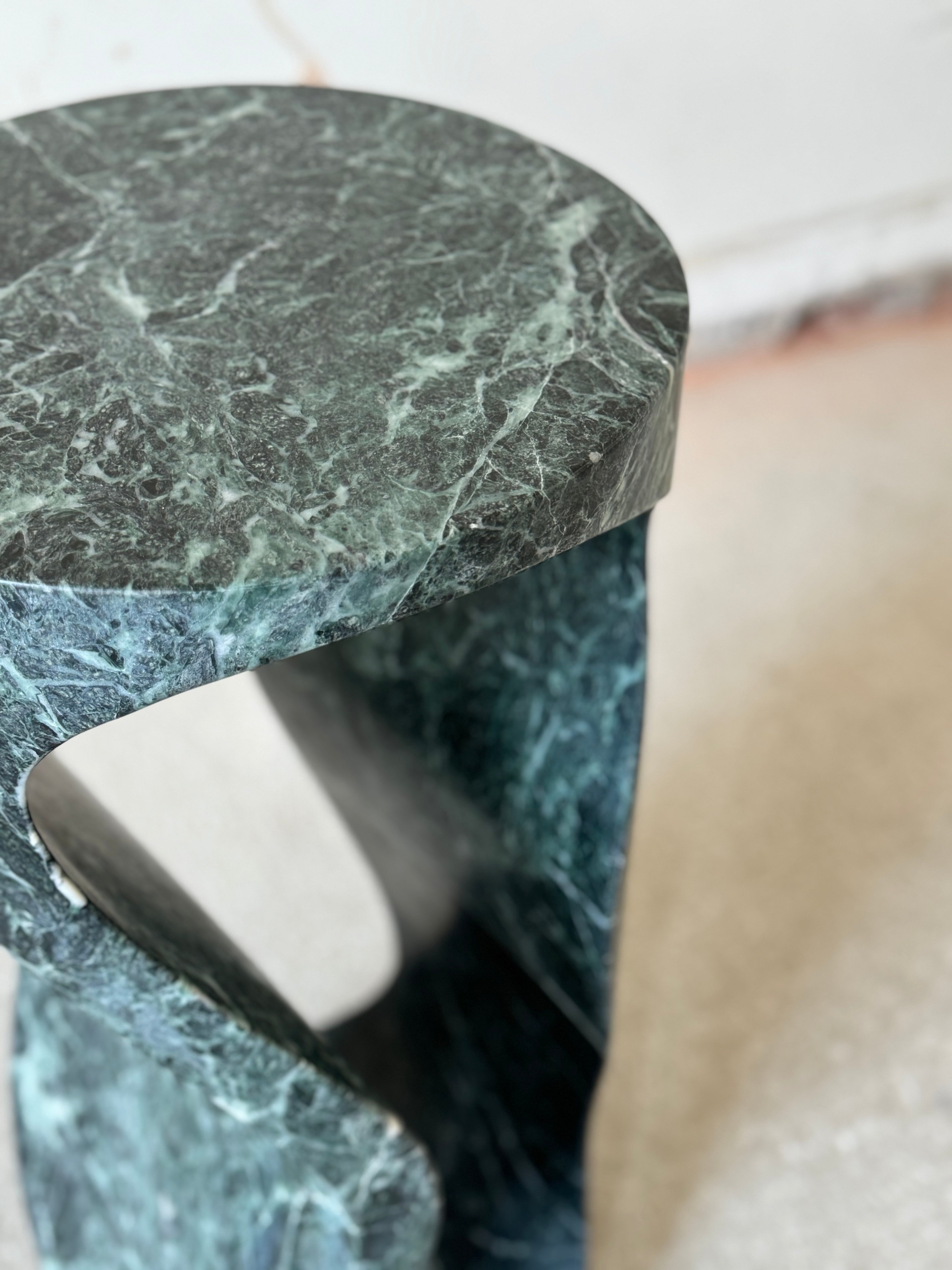Hourglass Alpi Verde Marble Pedestal