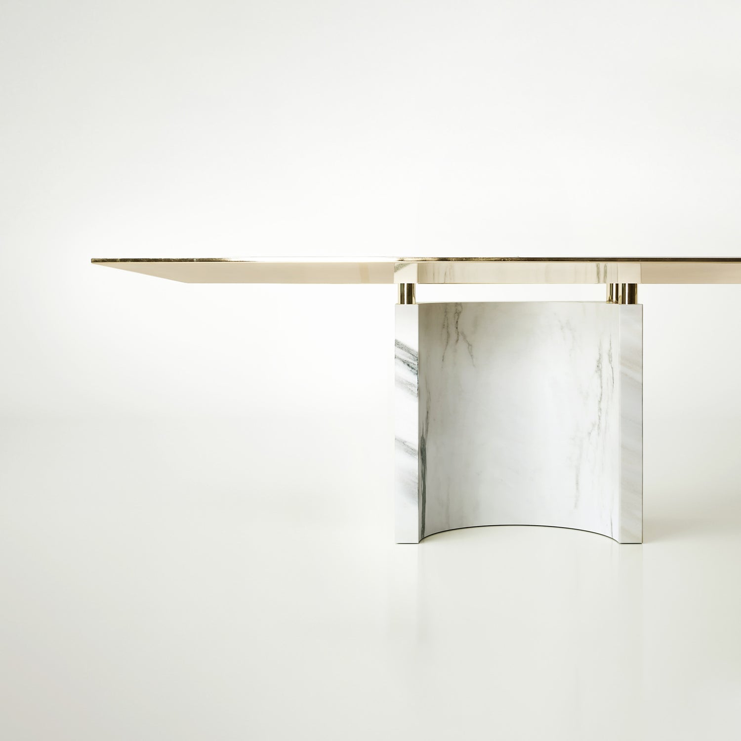 LS12b Dining Table