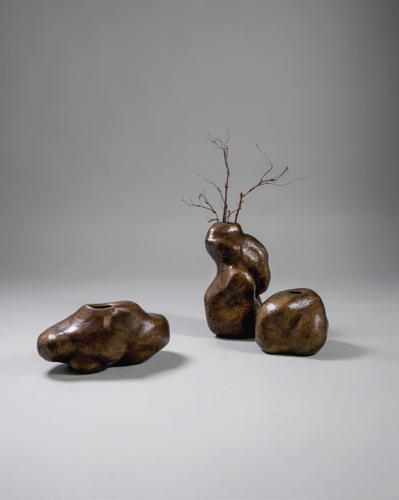 Ludwig Vase Sculpture