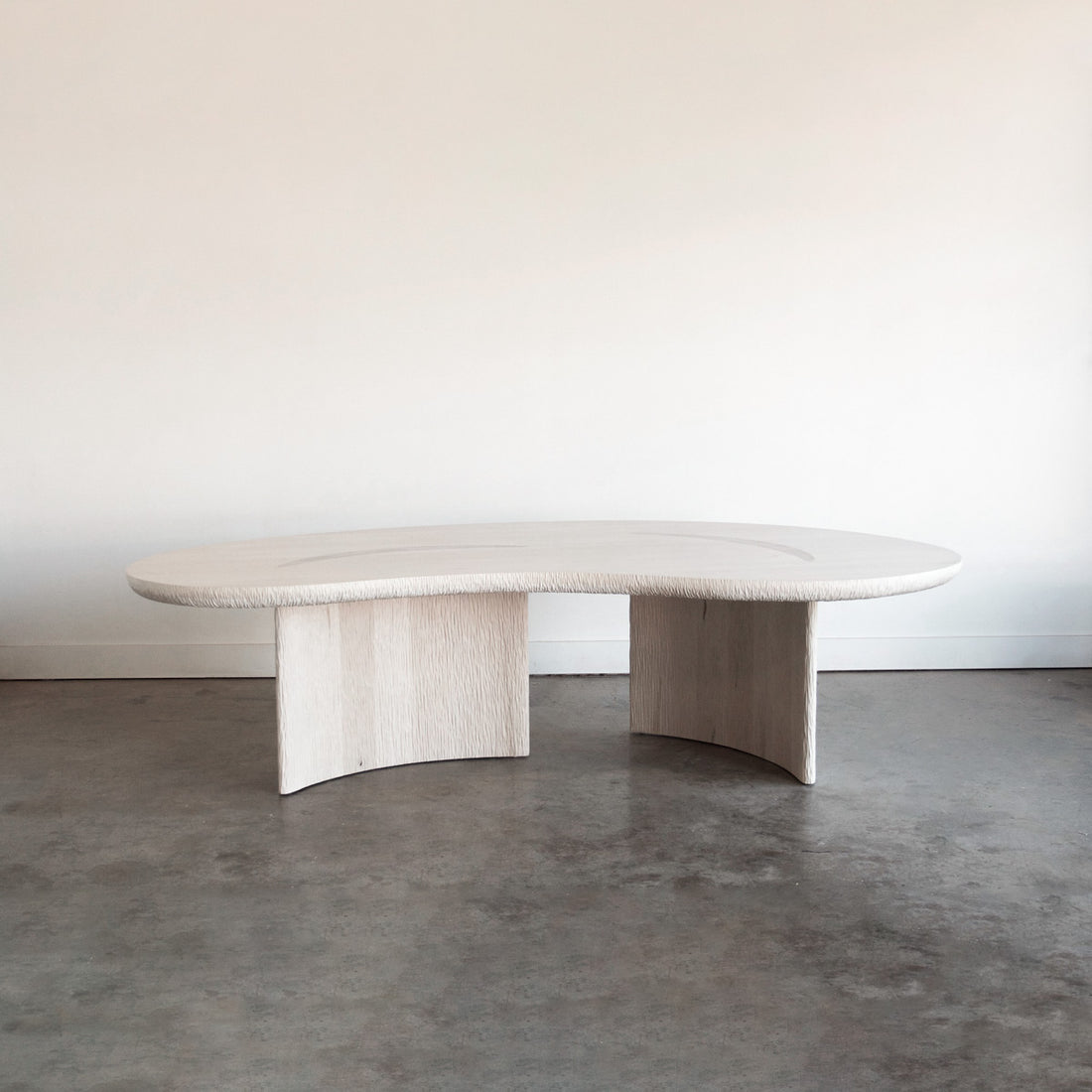 Luna Dining Table