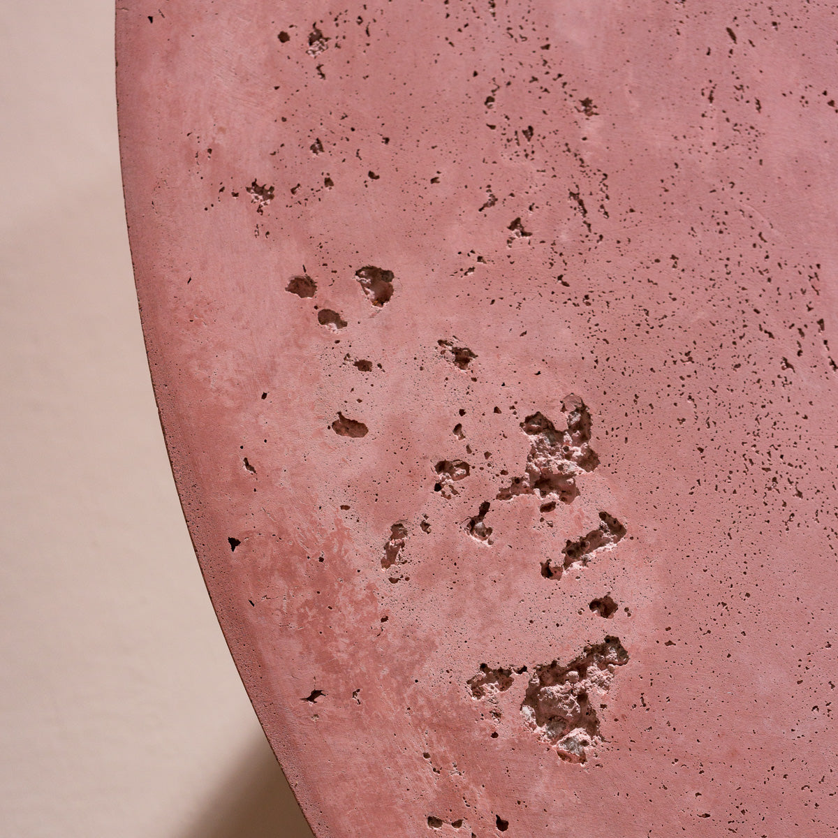 Luna Rosa Coffee table