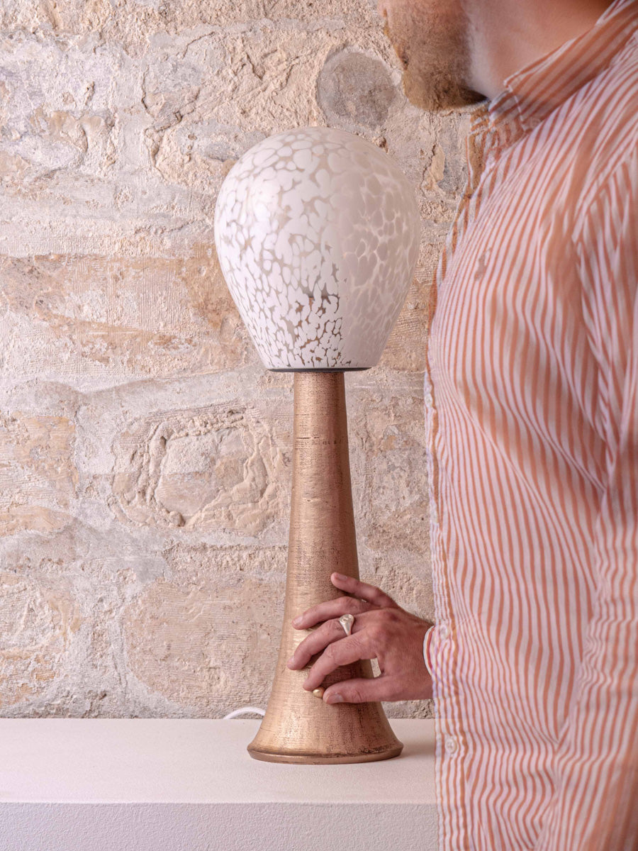 Mangaba Table Lamp