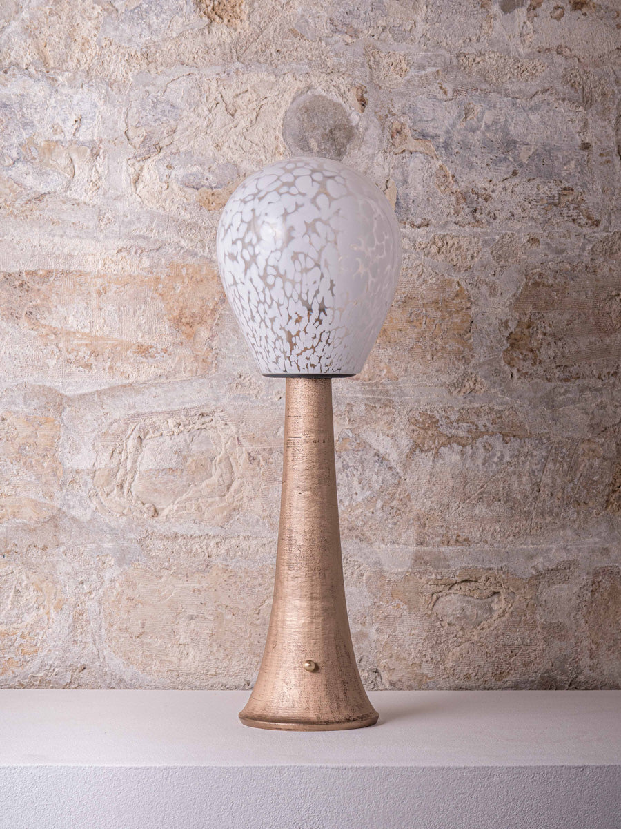 Mangaba Table Lamp
