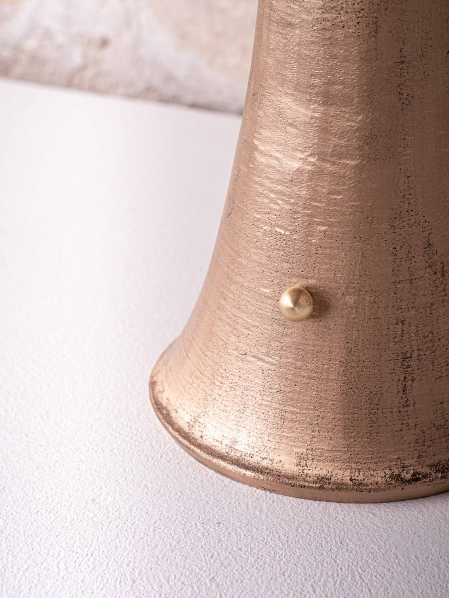 Mangaba Table Lamp