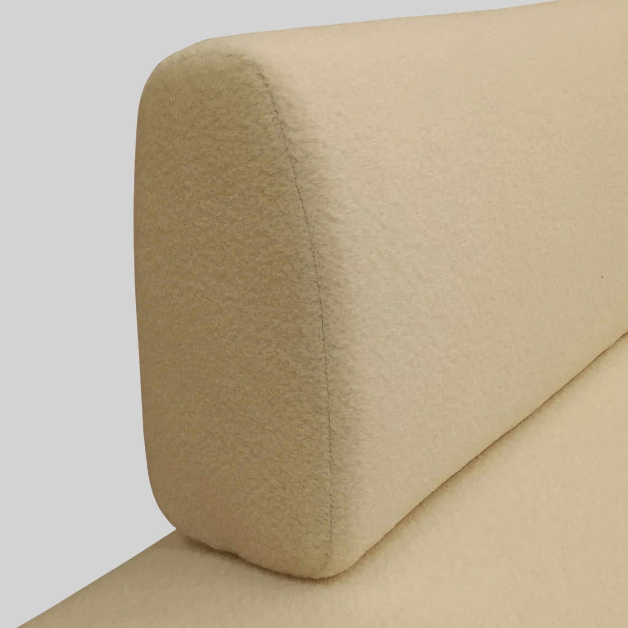 Margot V Sofa