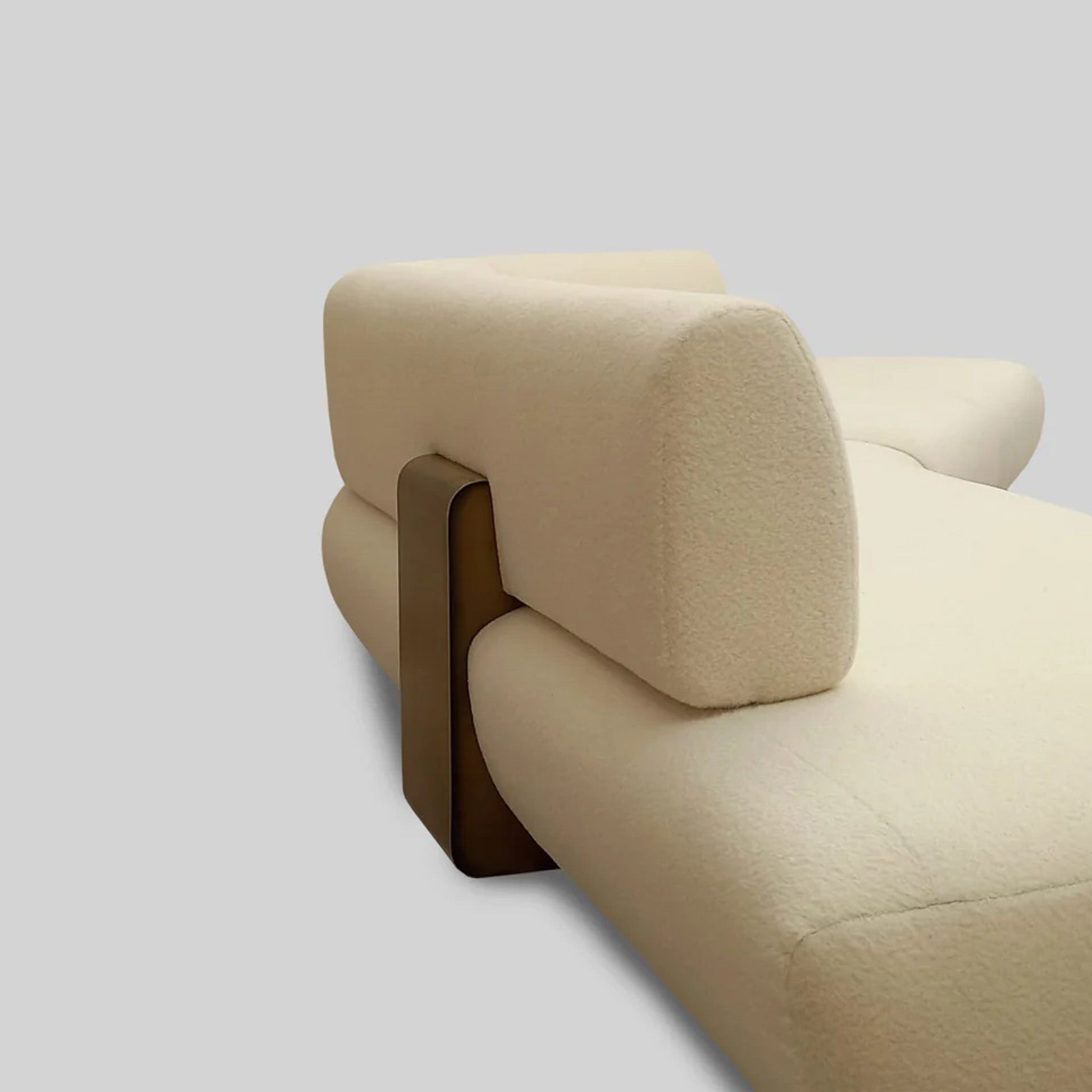 Margot V Sofa