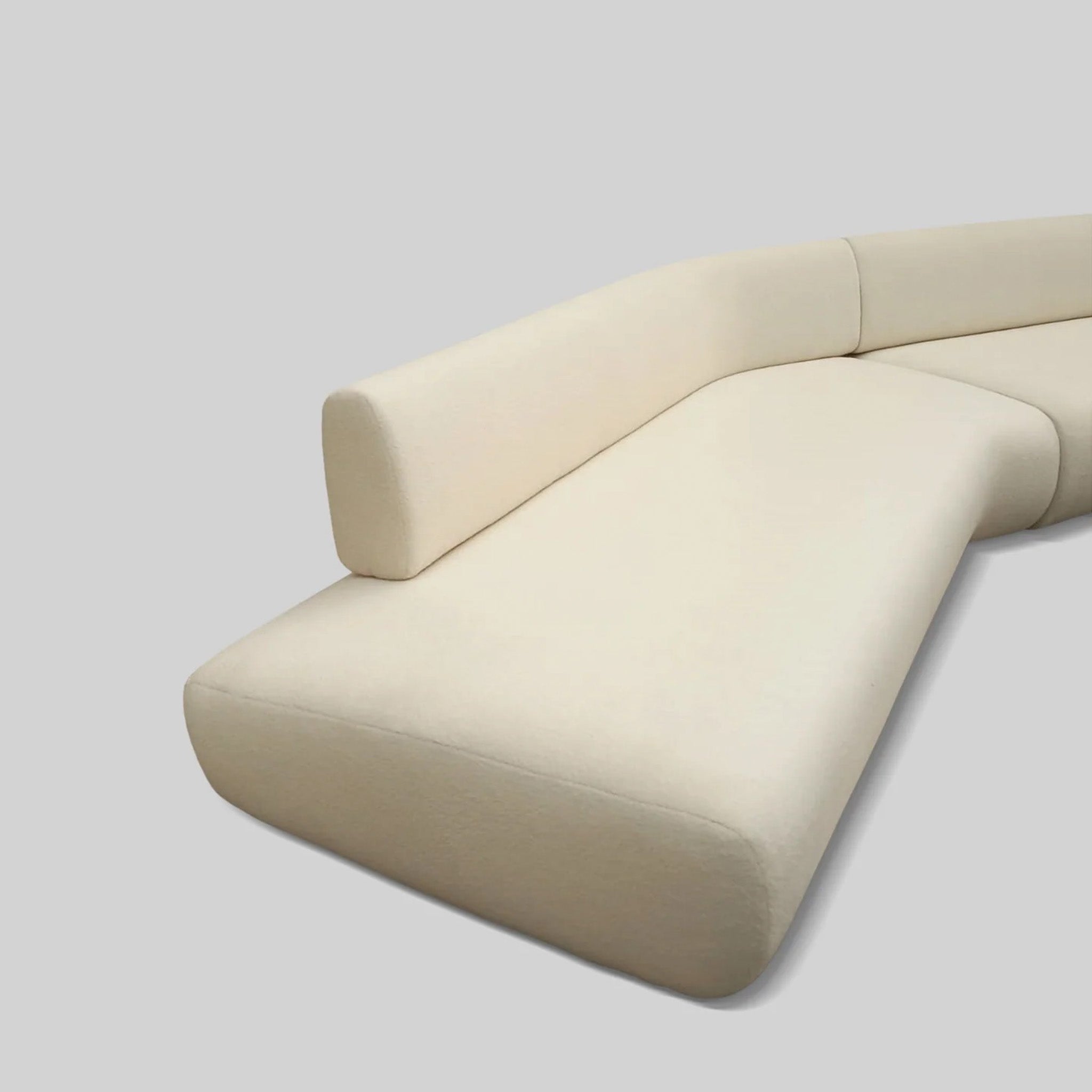 Margot V Sofa