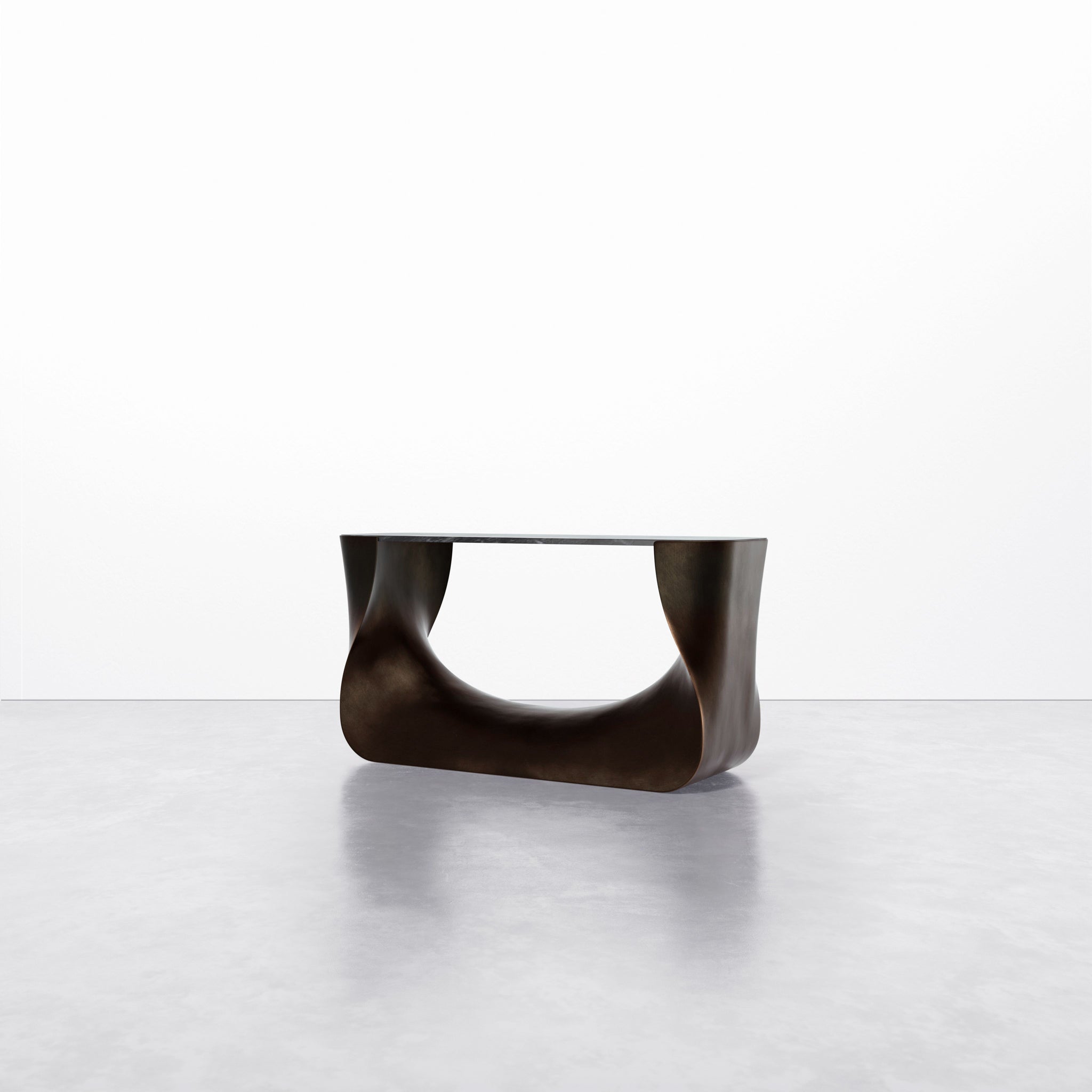 Maverick Grand Console