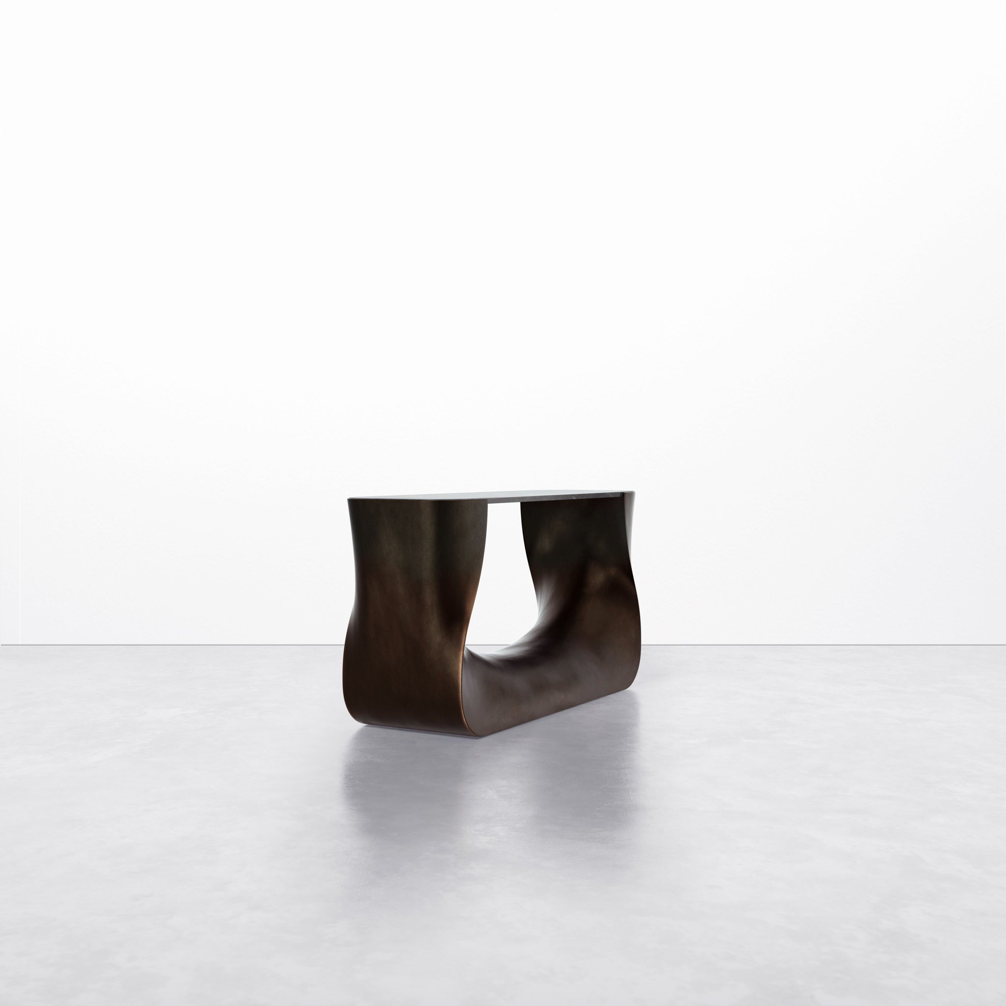 Maverick Grand Console