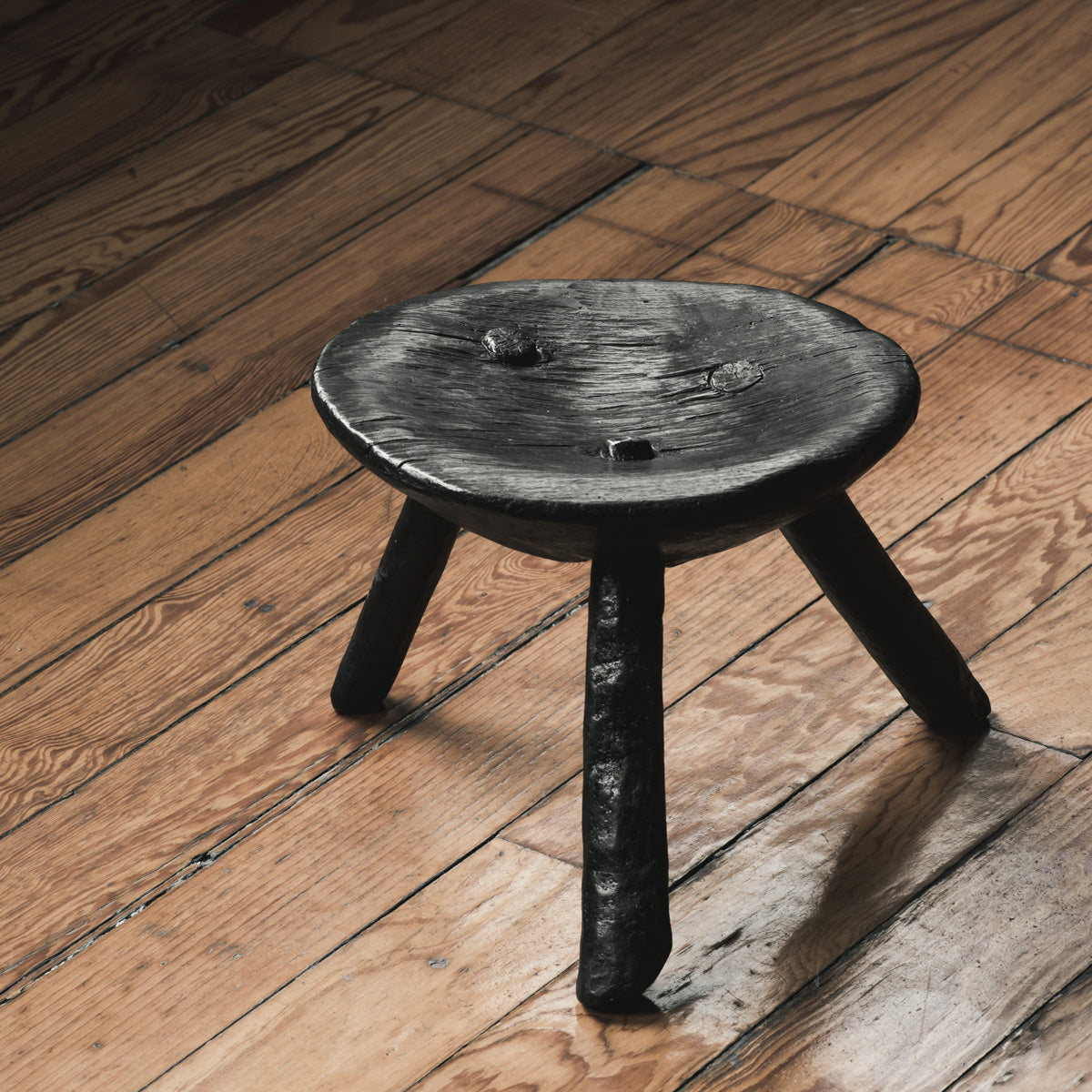 Memoria Stool