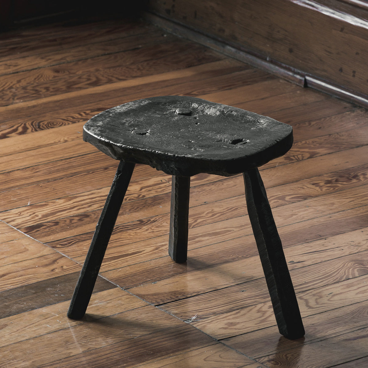 Memoria Stool