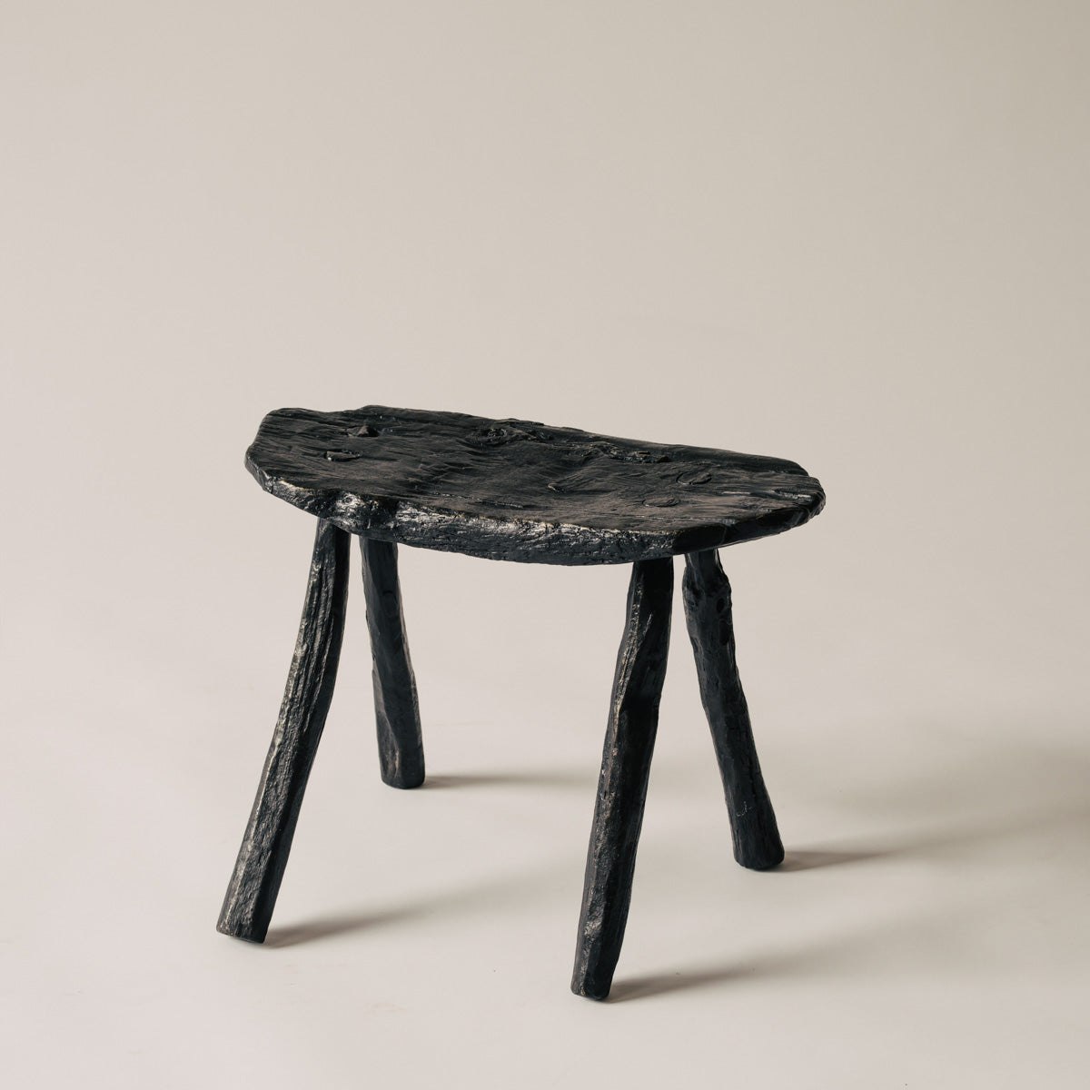 Memoria Stool