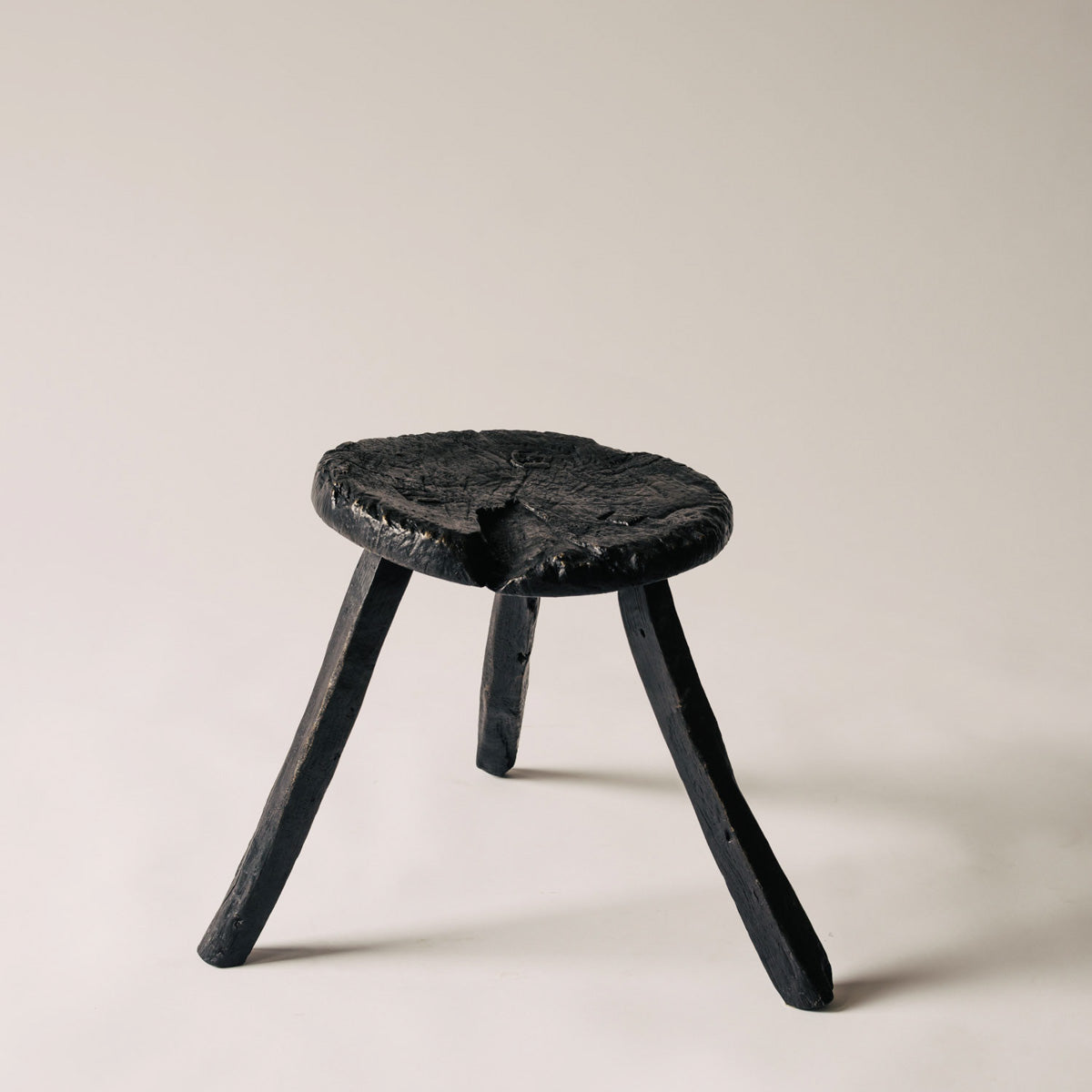 Memoria Stool