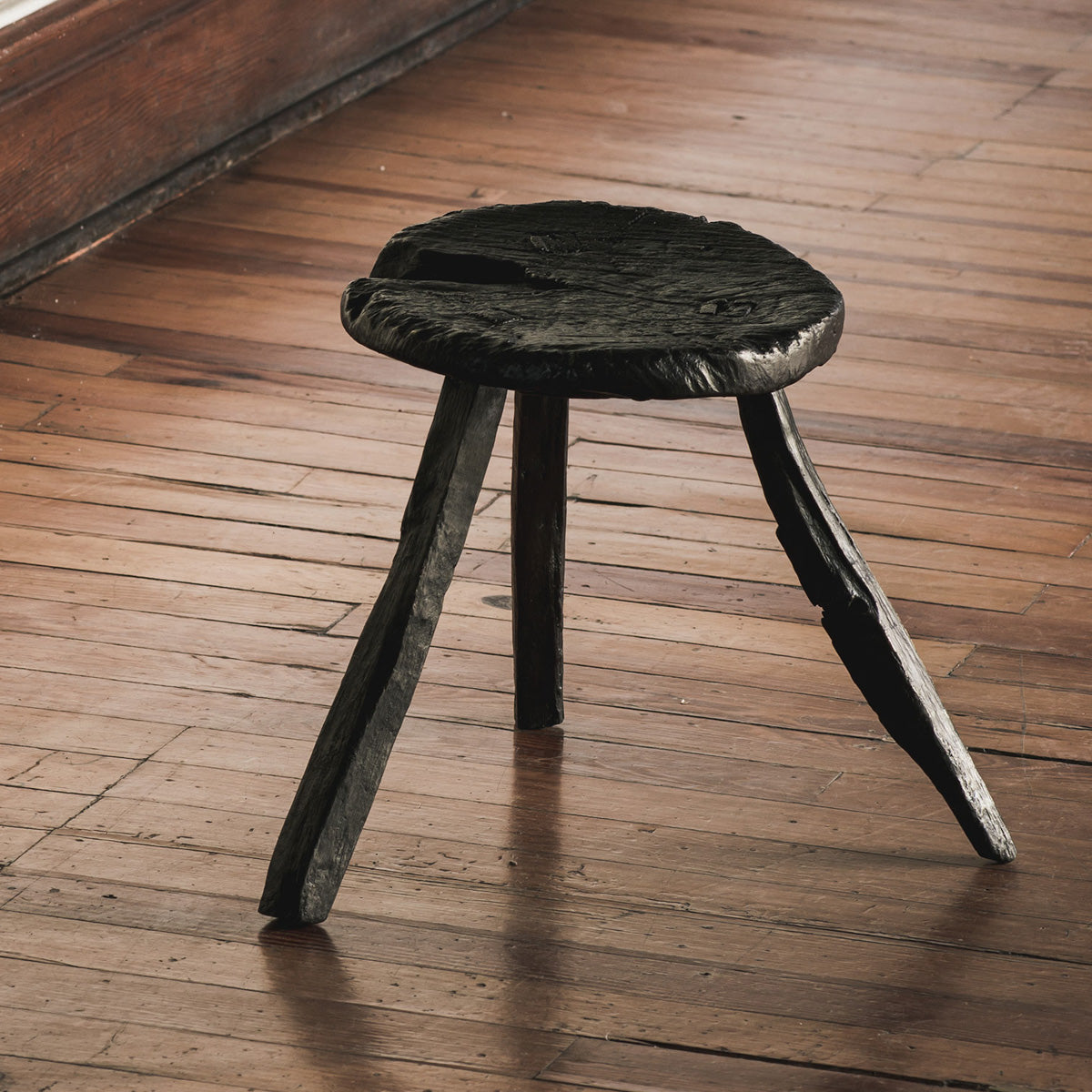 Memoria Stool
