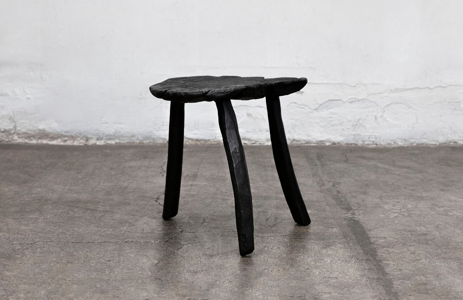 Memoria Stool