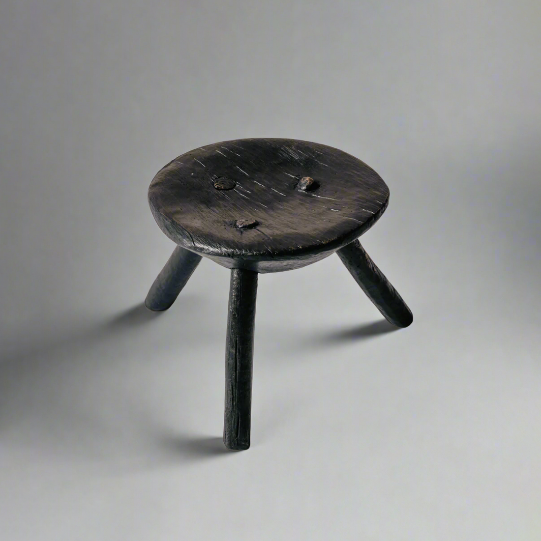 Memoria Stool