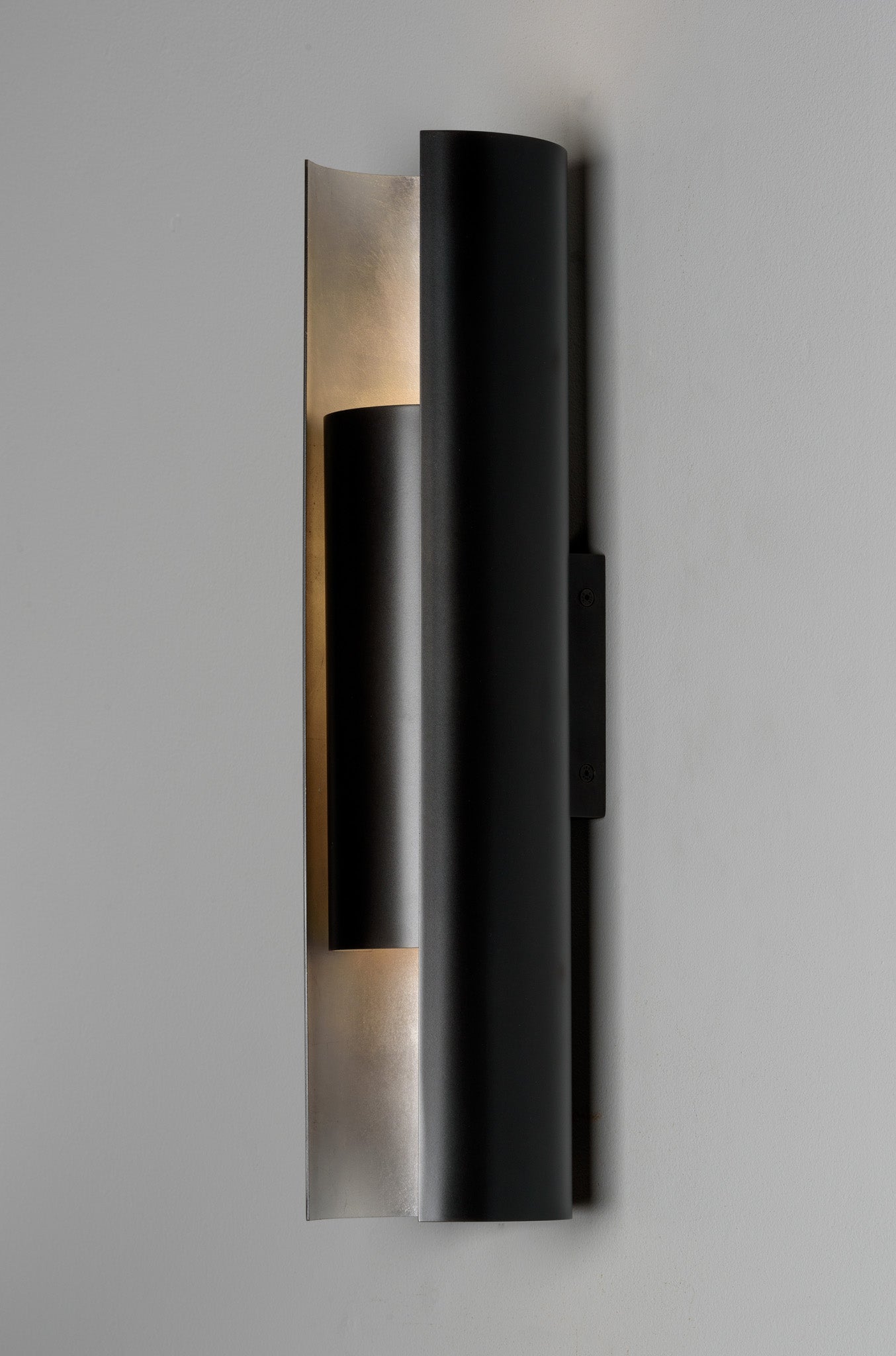 NYX Wall Light