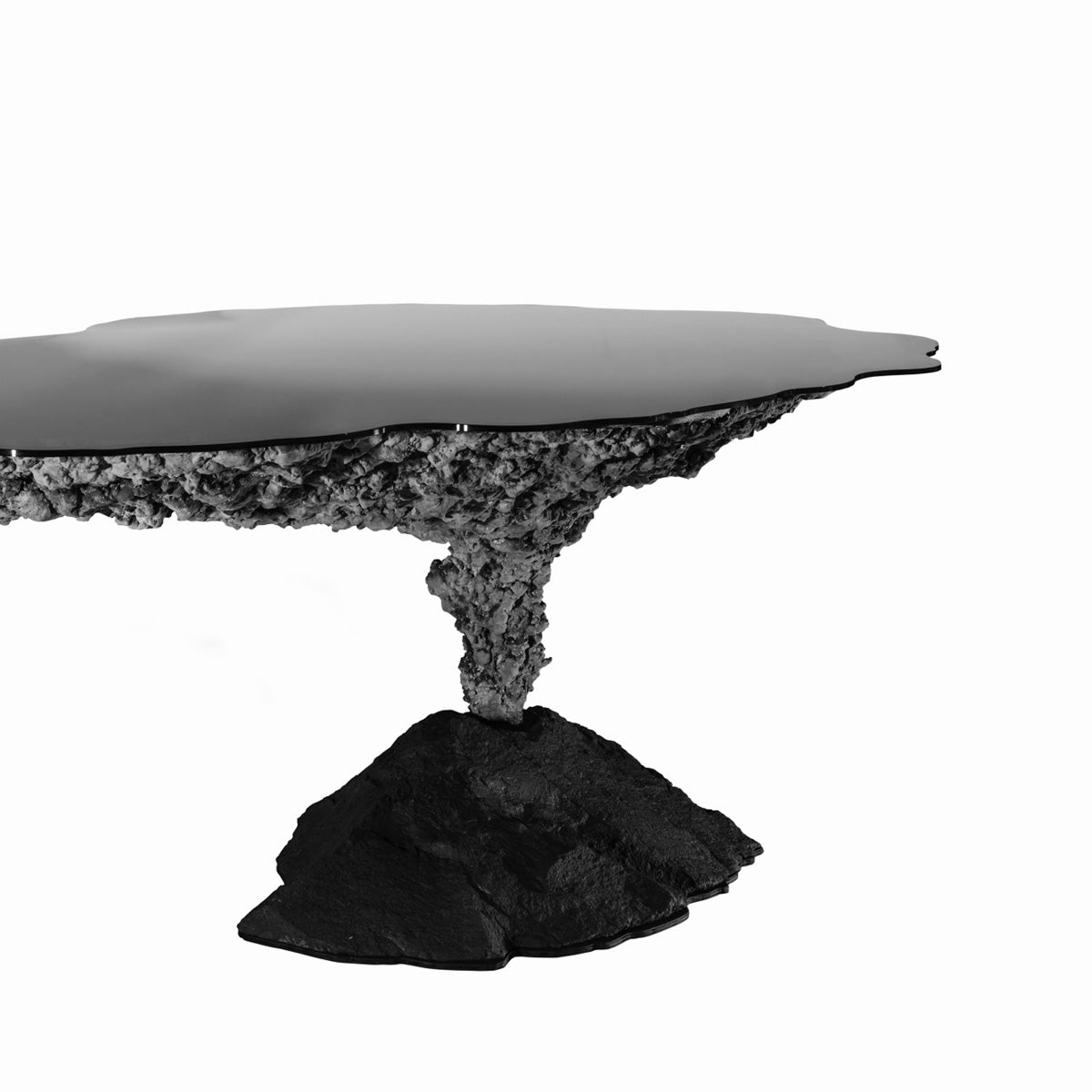 Plinio Table