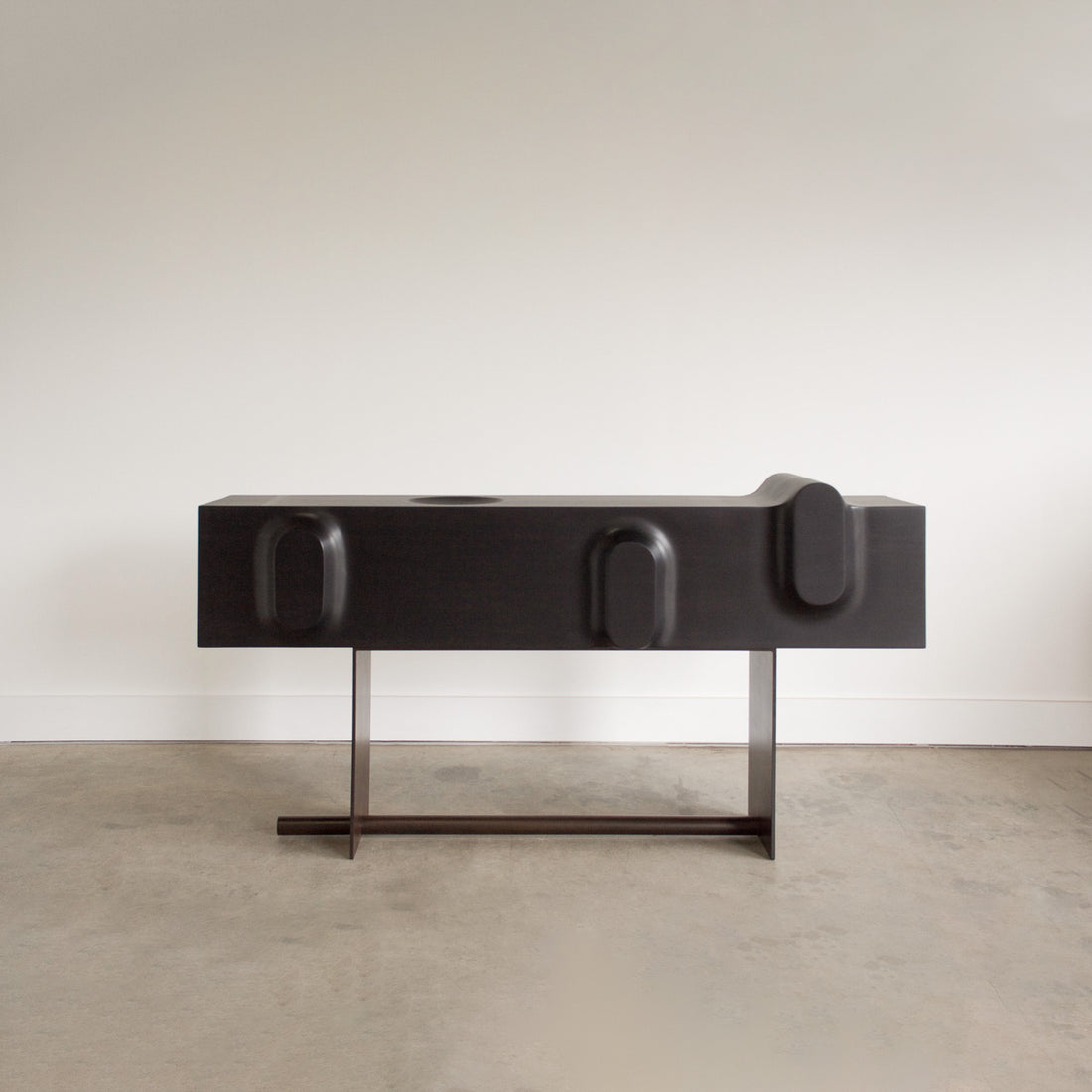 Plateau Table