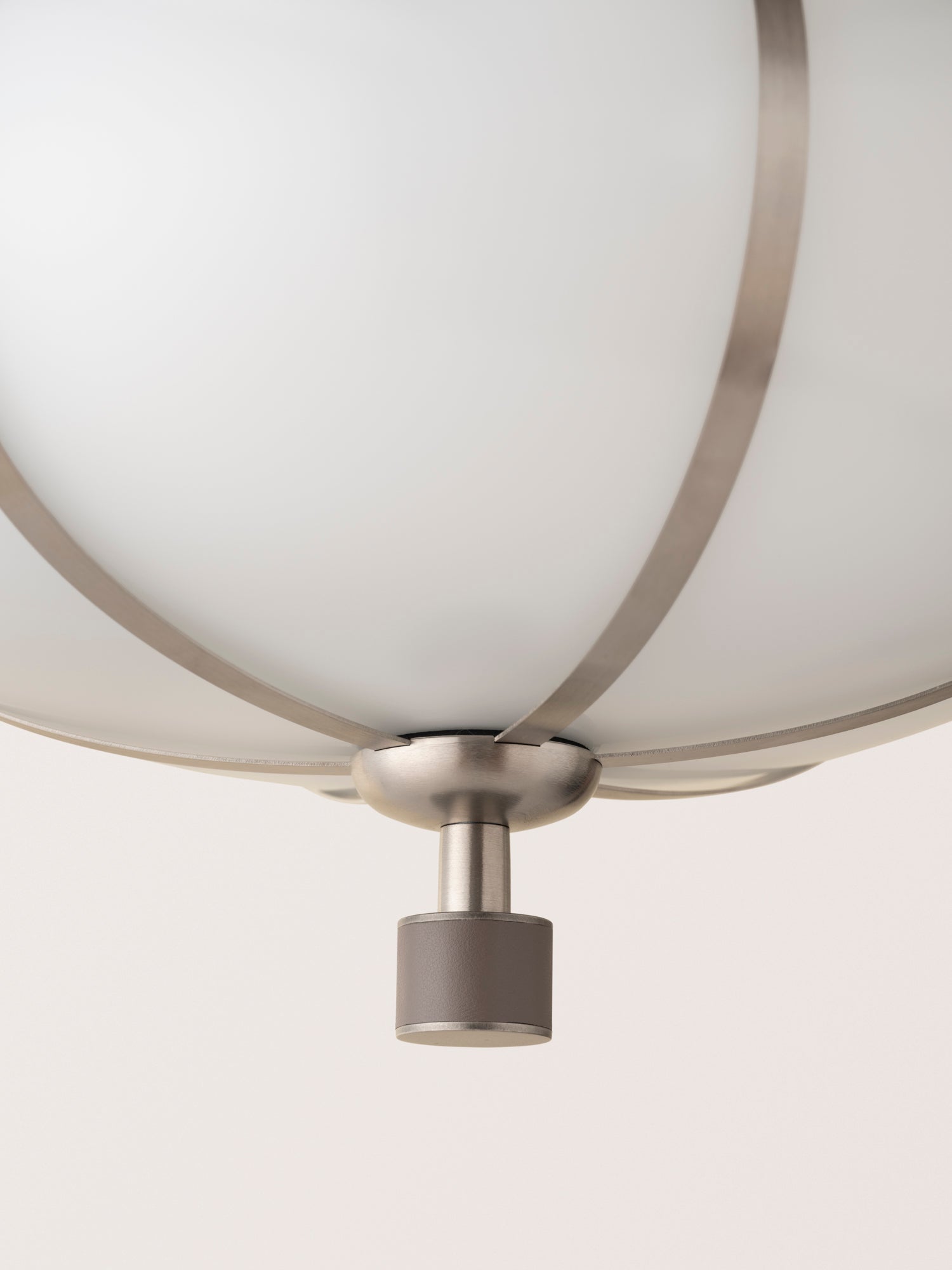 Rib Pendant Small Ellipse