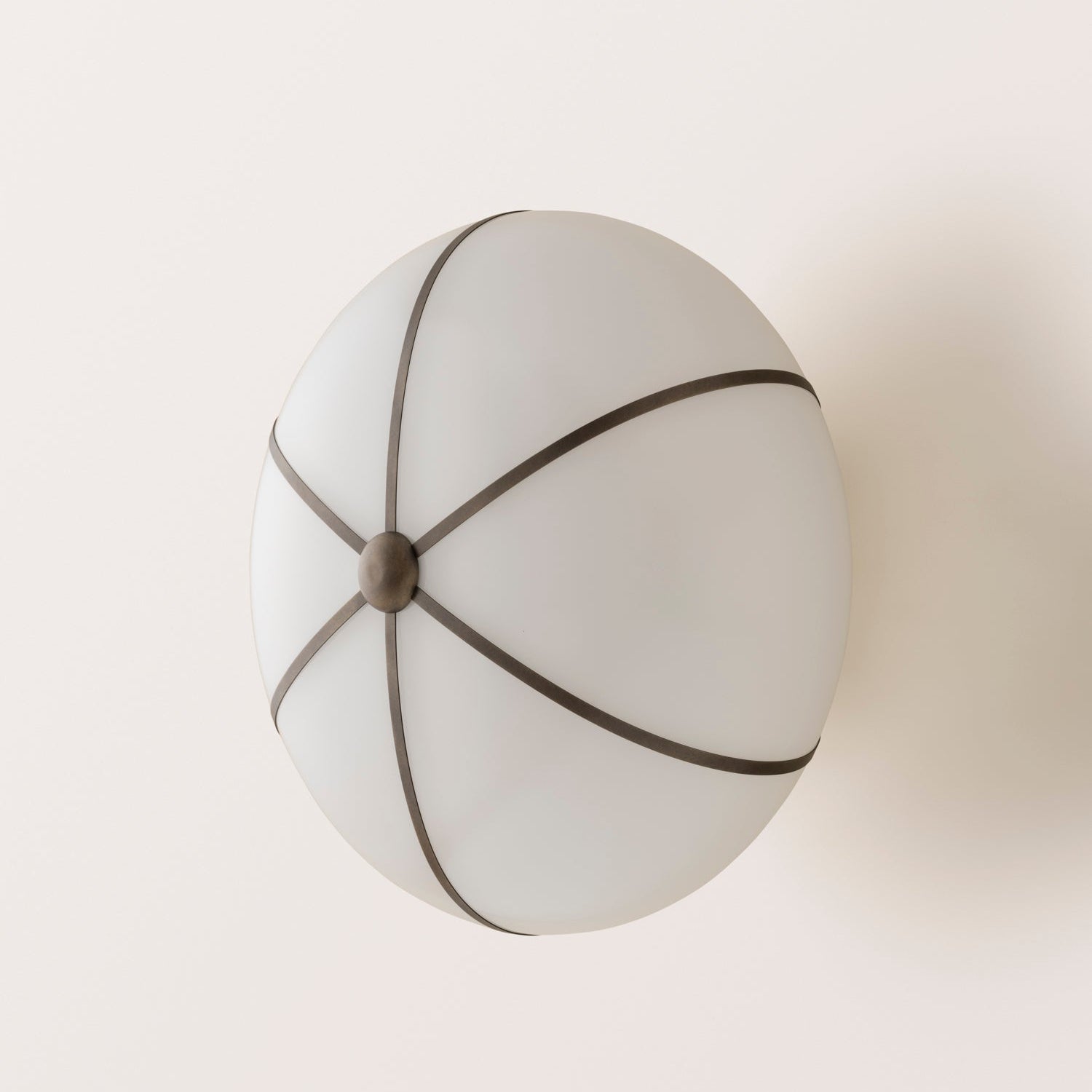Rib Sconce Large Ellipse