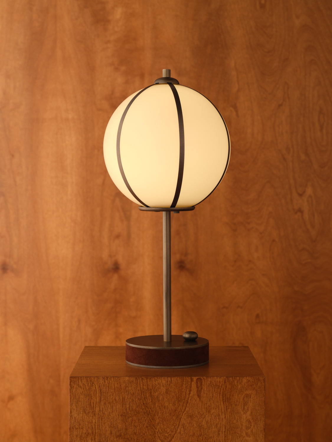Rib Table Lamp Sphere
