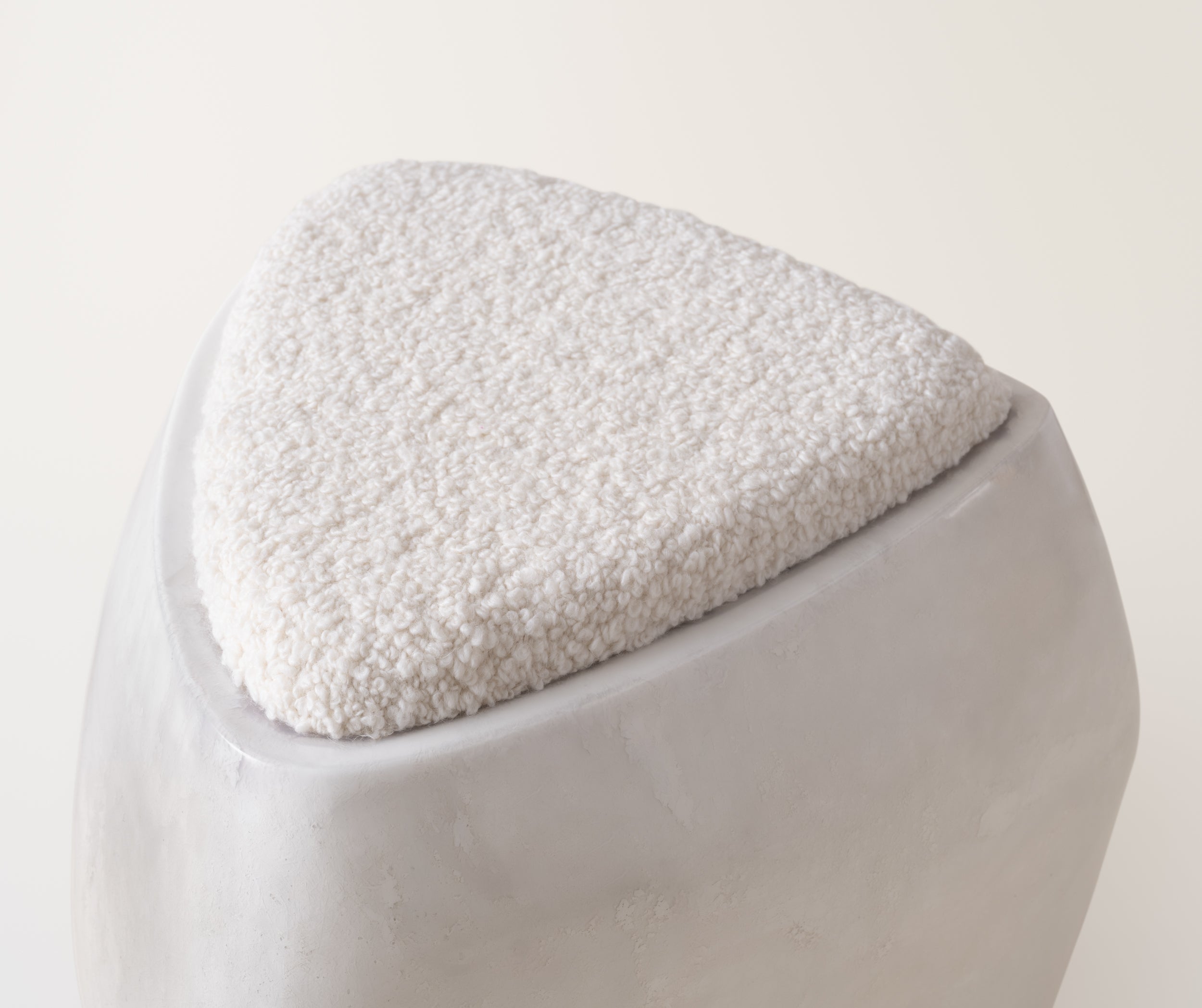 River Stool Cream